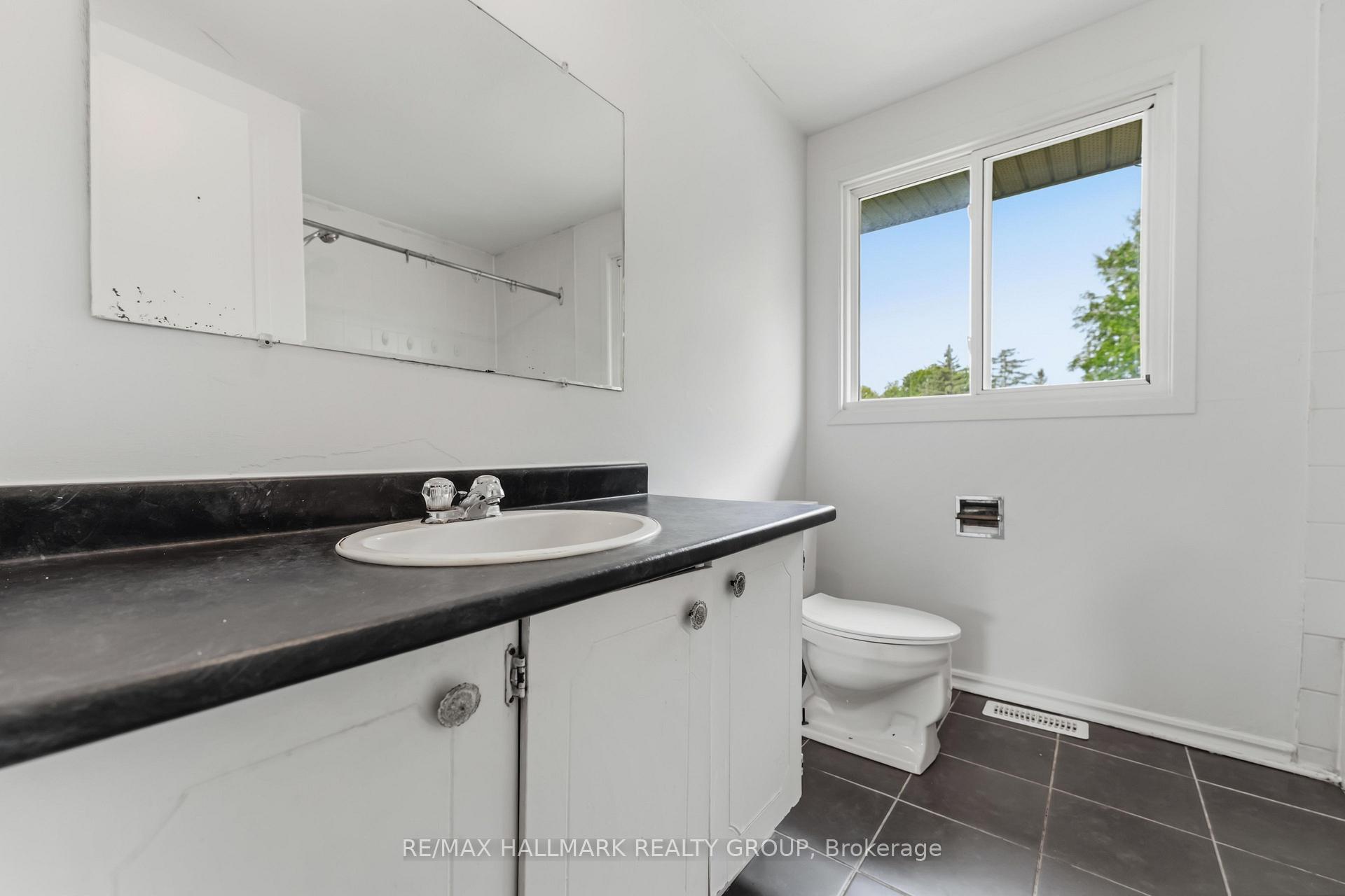 Photo 14 of 193 Pickford Drive, Ottawa, Kanata - Katimavik — HOMEH