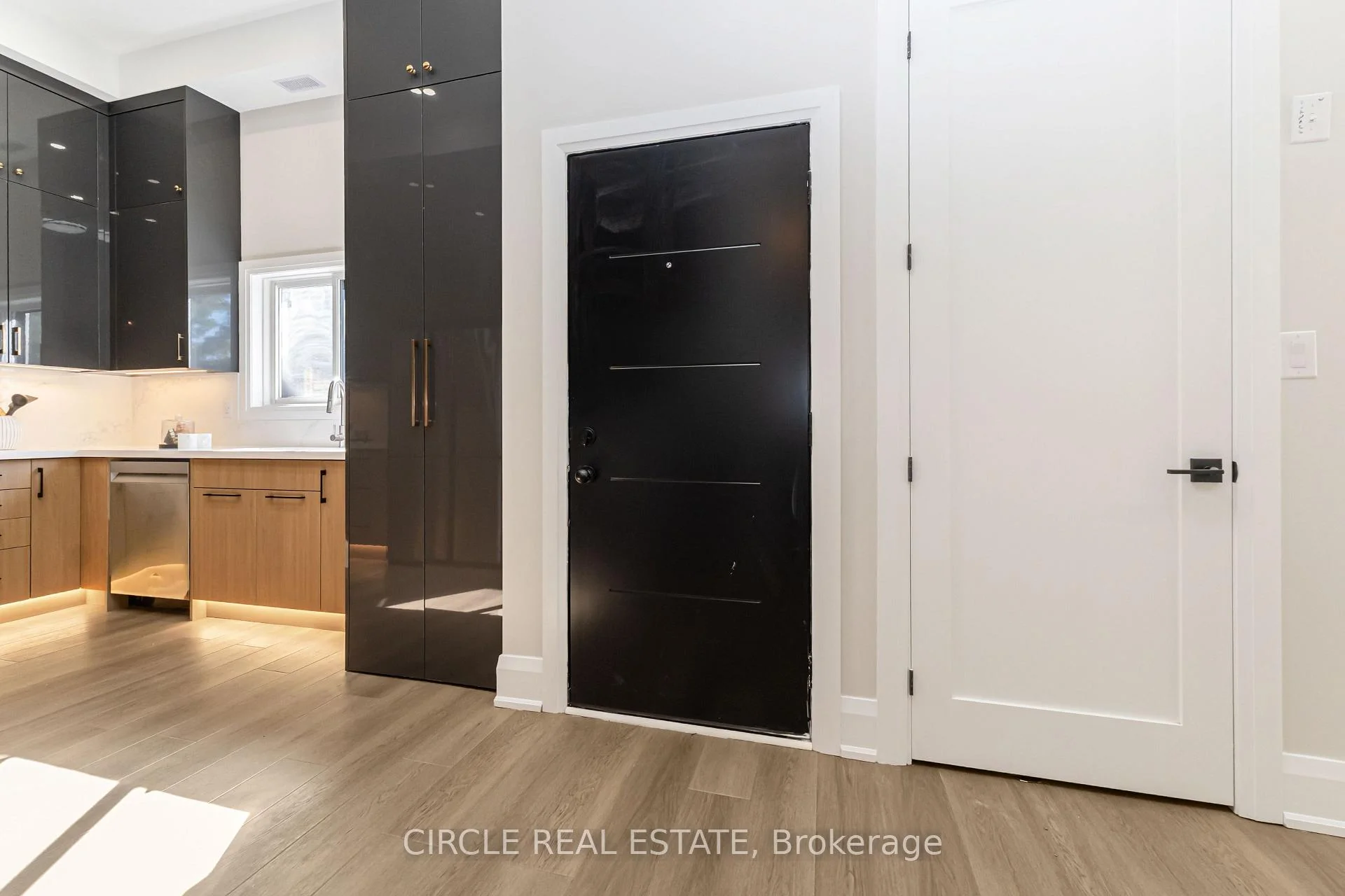 Photo 28 of 226 East 28th Street, Hamilton, Eastmount — HOMEH