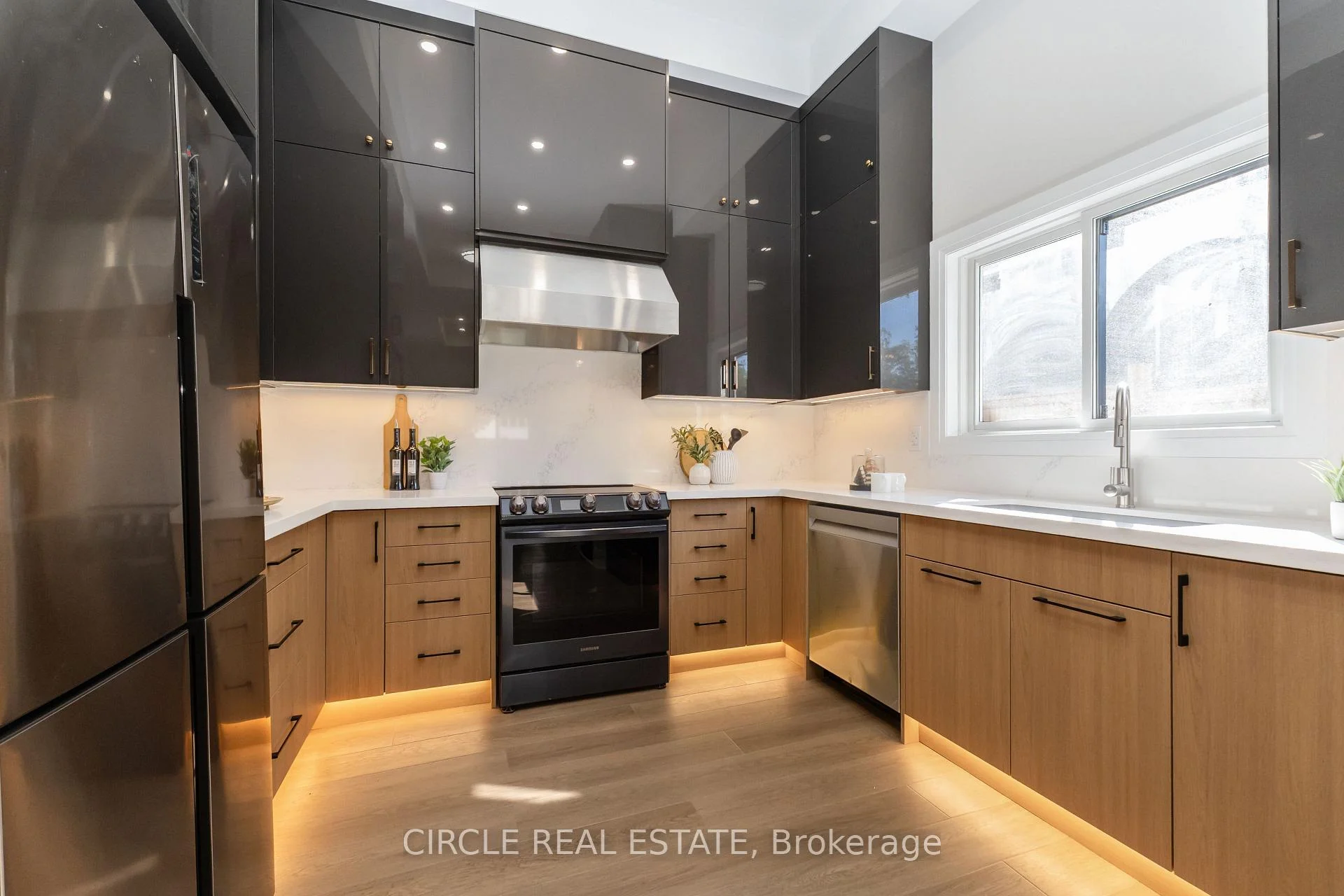 Photo 32 of 226 East 28th Street, Hamilton, Eastmount — HOMEH