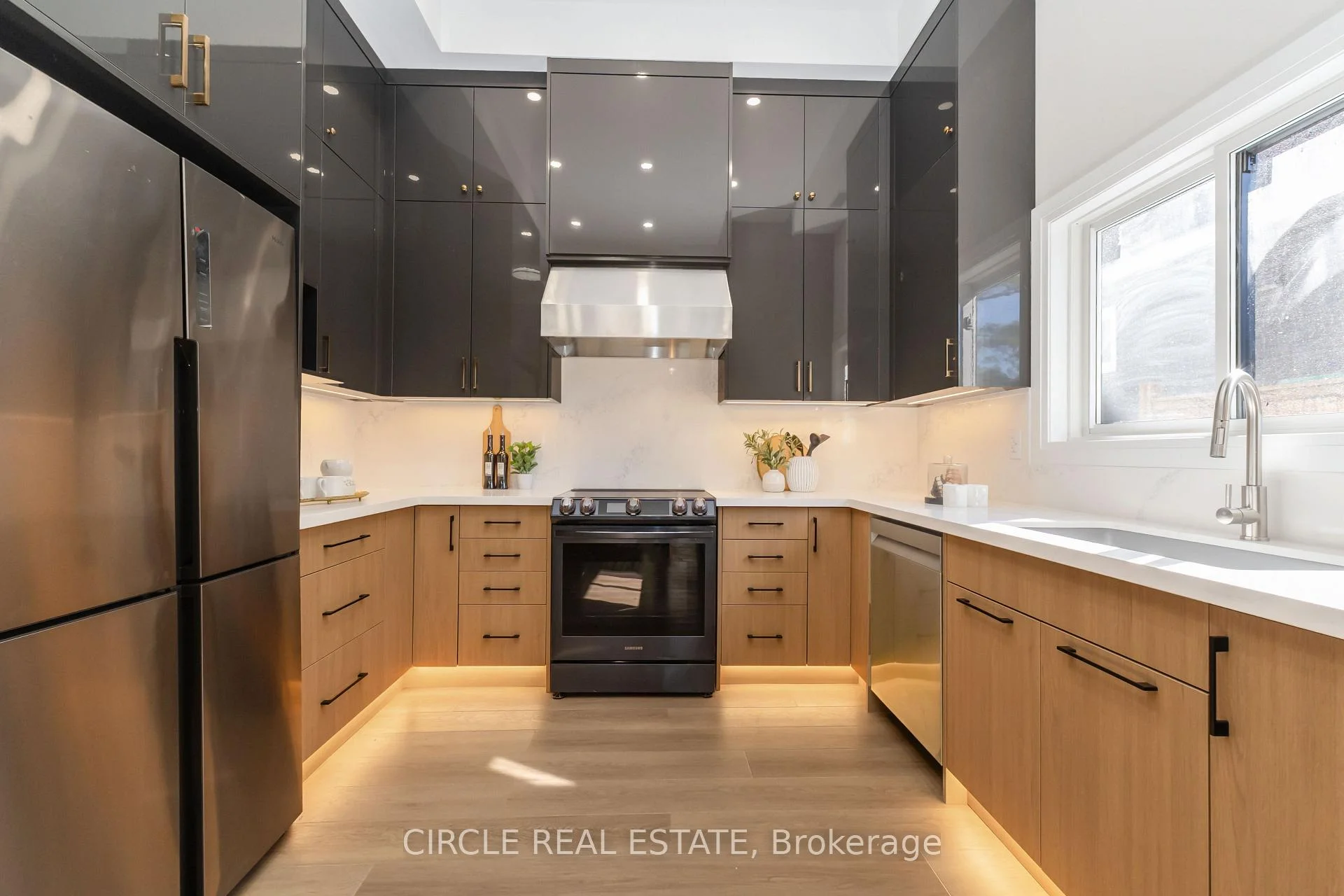 Photo 43 of 226 East 28th Street, Hamilton, Eastmount — HOMEH