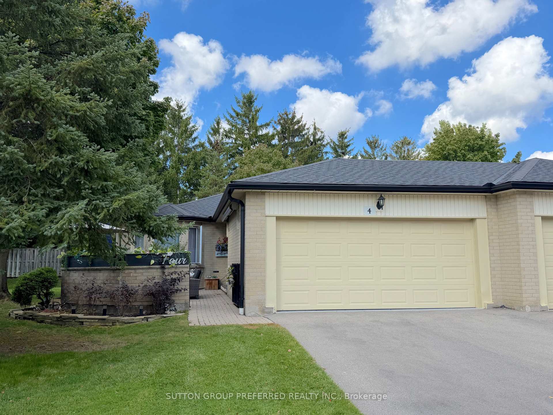 Photo of Unit 4, 163 Pine Valley Drive