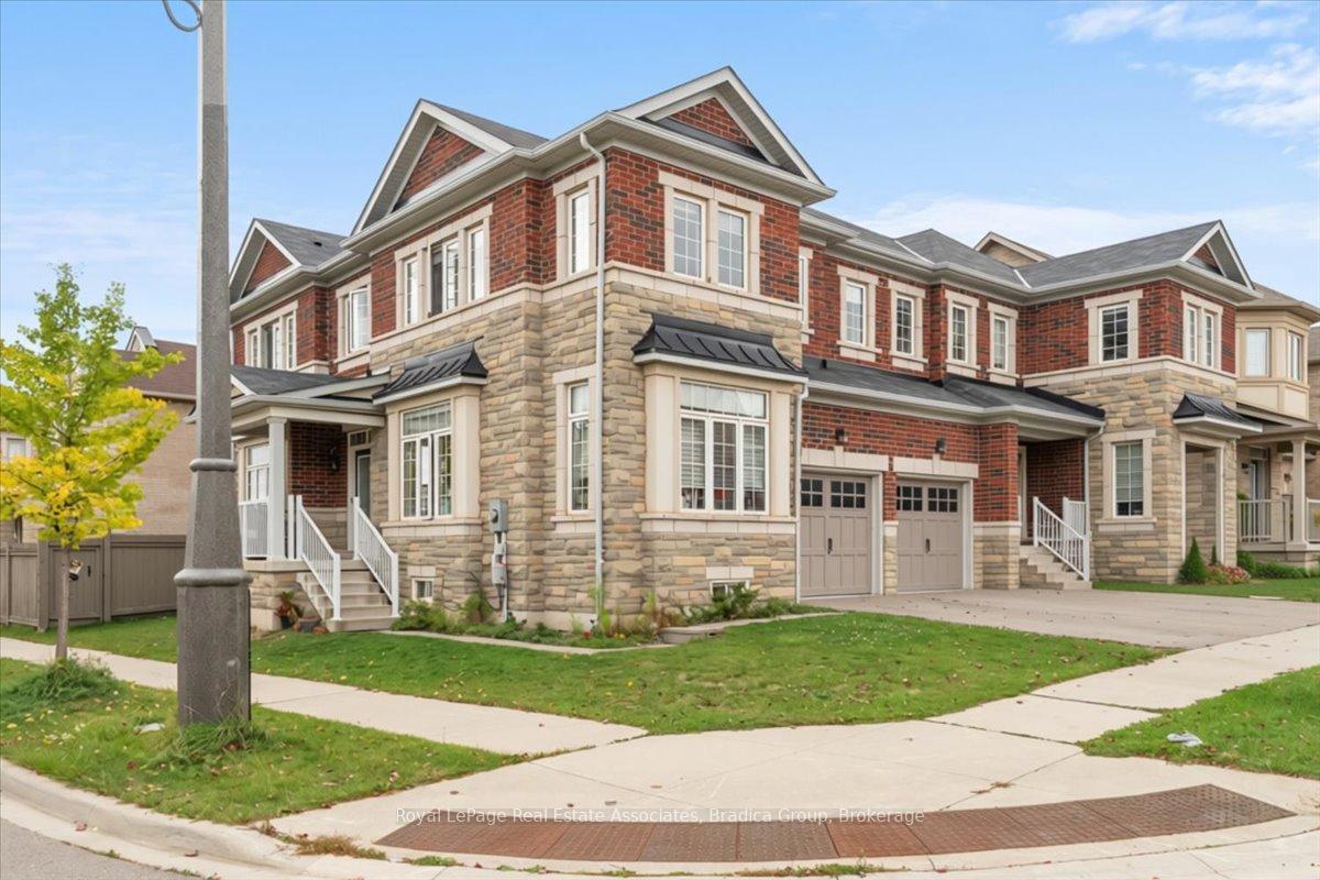 Photo of 449 George Ryan Avenue