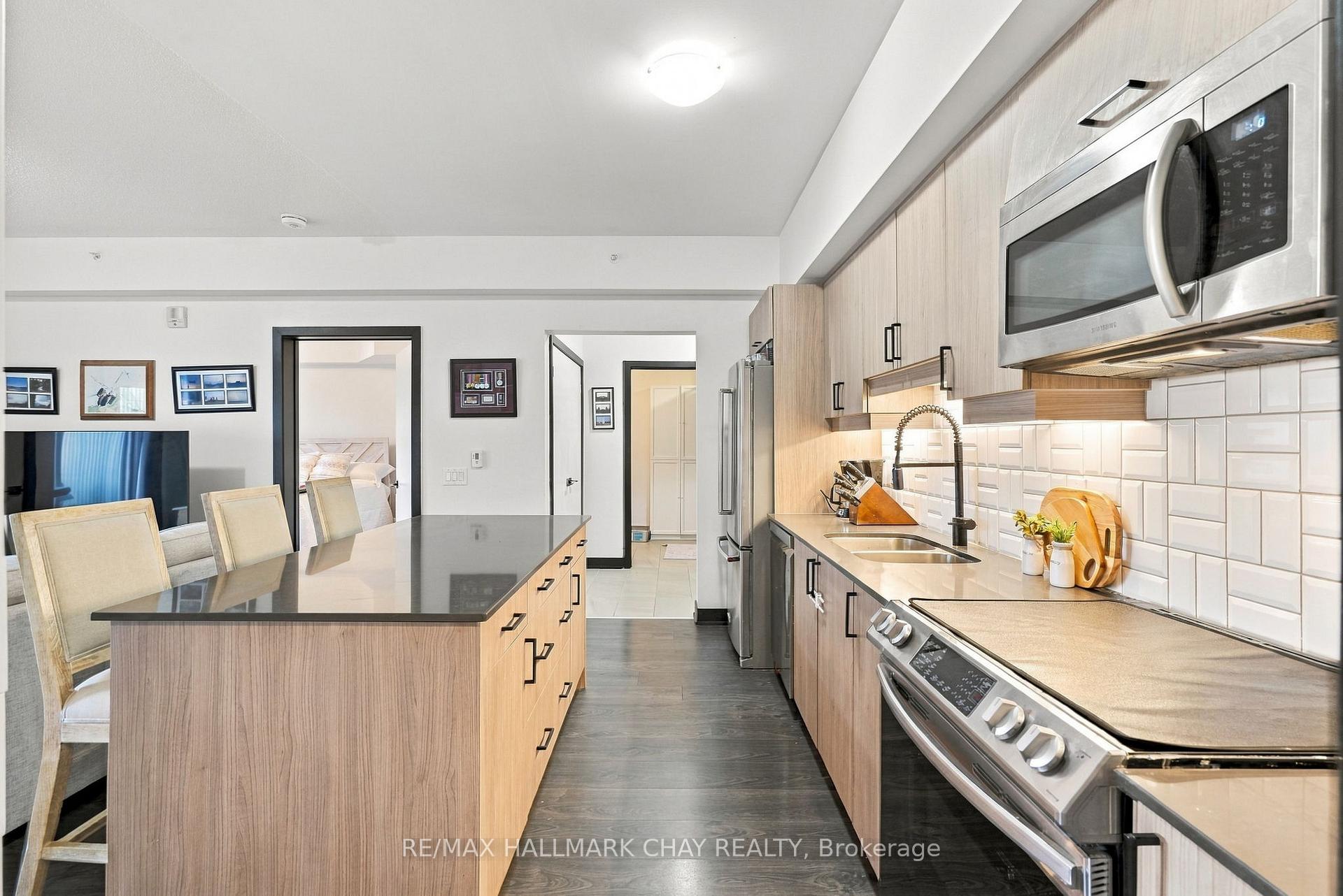 Photo 14 of Unit 107, 5 Chef Lane, Barrie, Rural Barrie Southeast — HOMEH