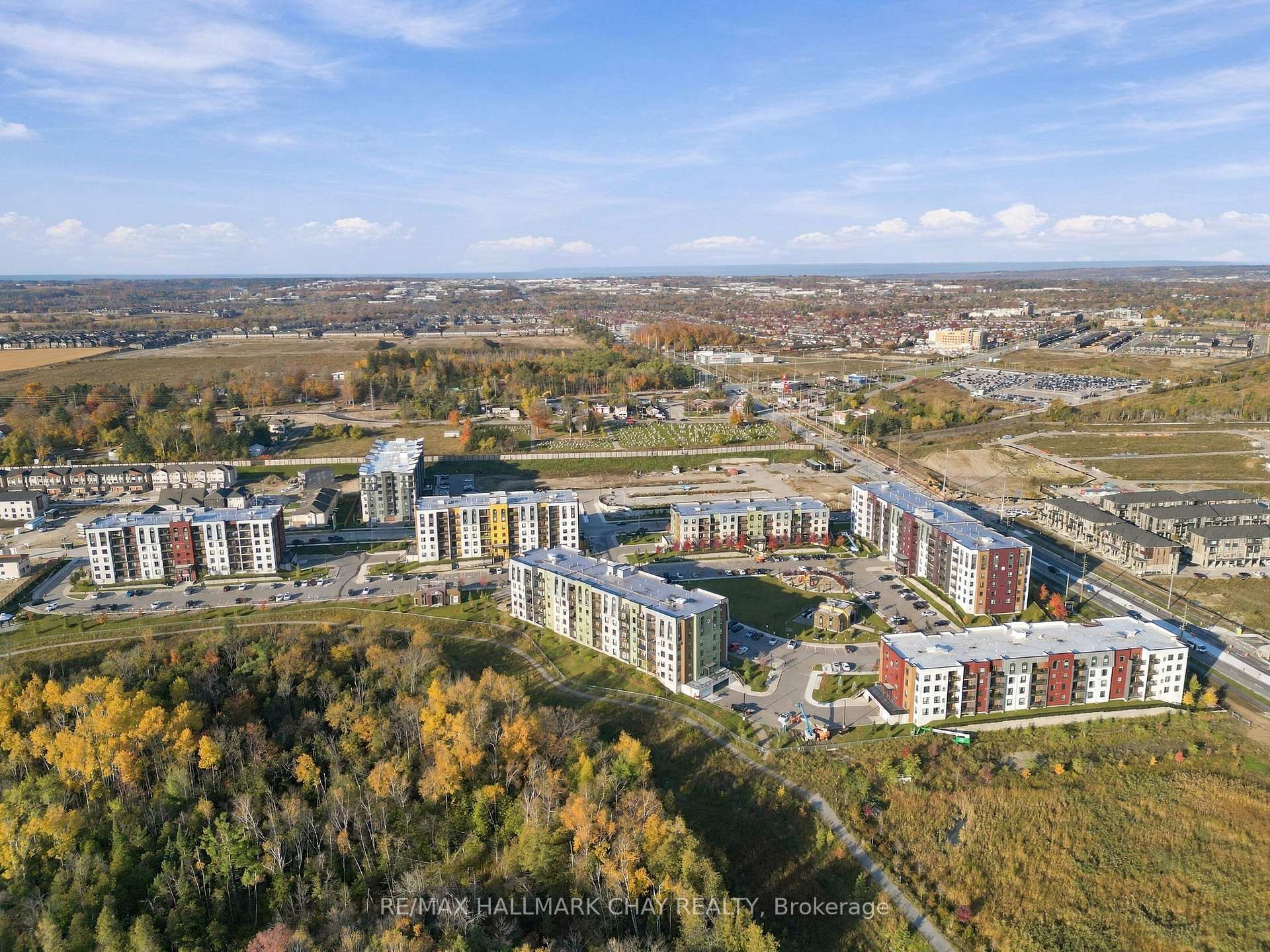 Photo 35 of Unit 107, 5 Chef Lane, Barrie, Rural Barrie Southeast — HOMEH