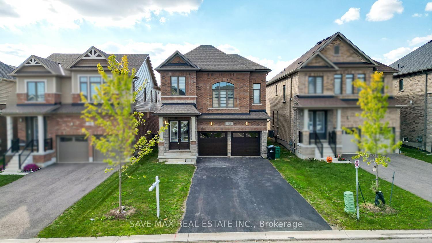 Photo 2 of 42 Prince Philip Boulevard, North Dumfries, Ayr — HOMEH