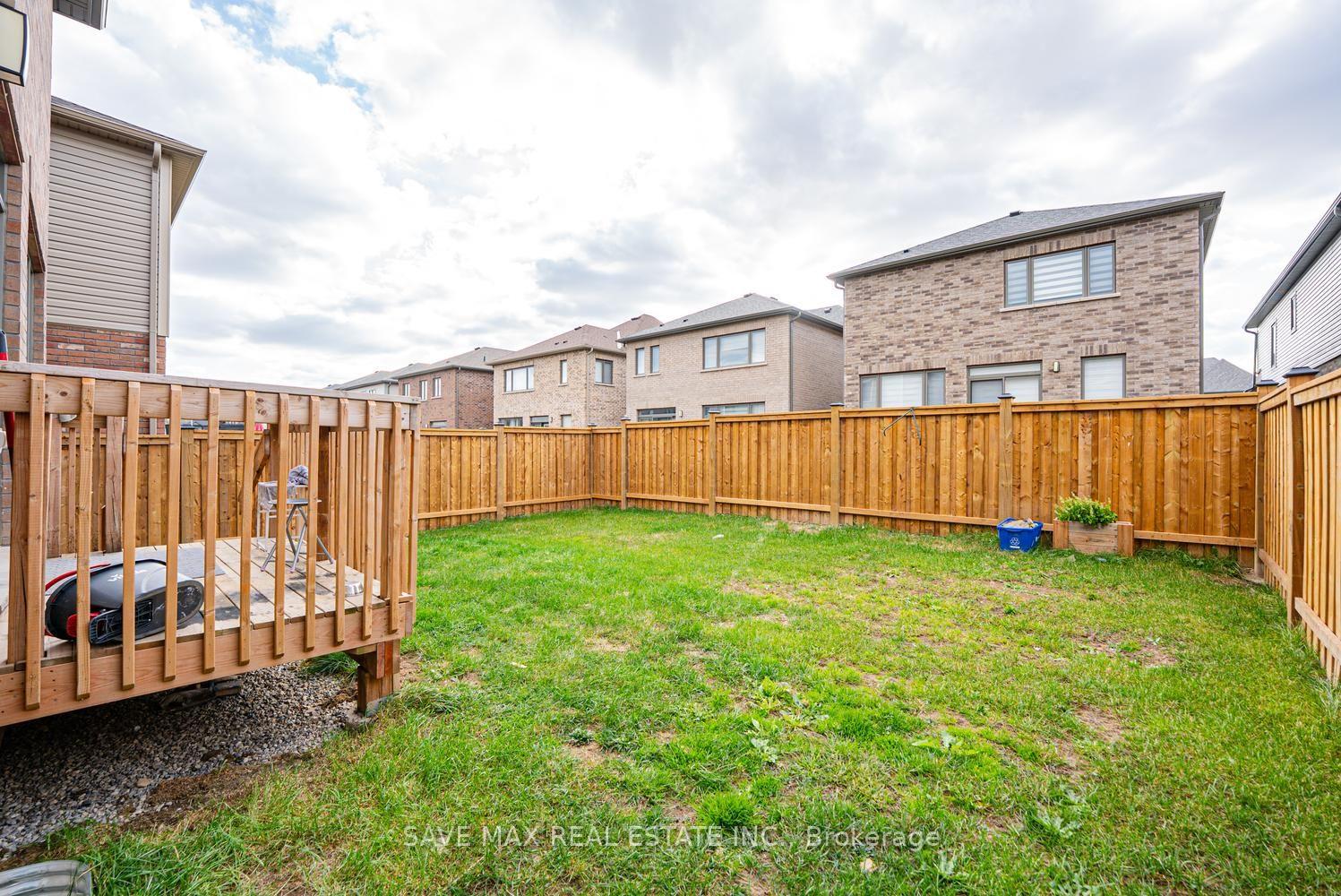 Photo 49 of 42 Prince Philip Boulevard, North Dumfries, Ayr — HOMEH