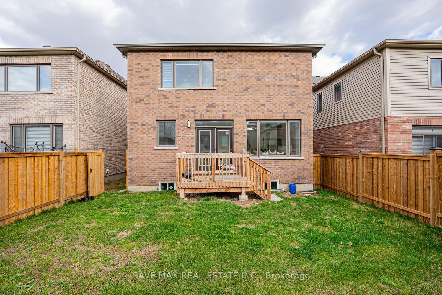 Photo 50 of 42 Prince Philip Boulevard, North Dumfries, Ayr — HOMEH