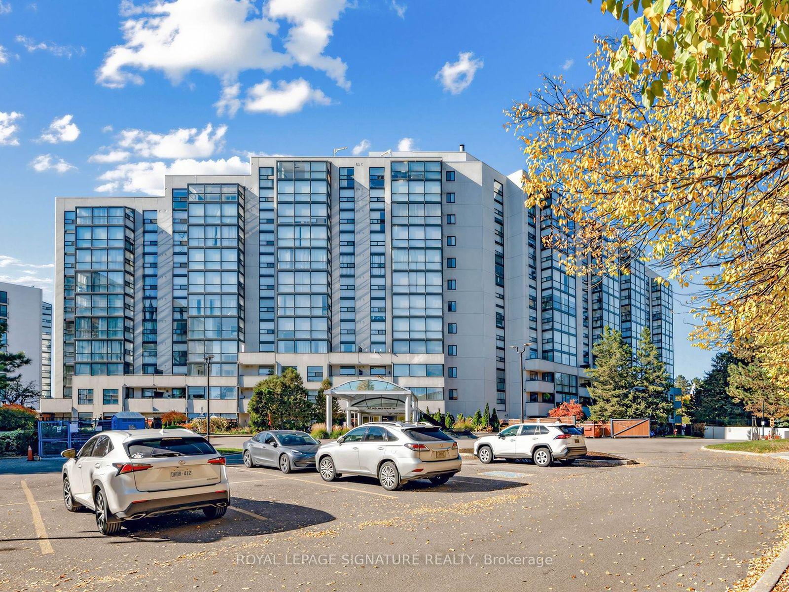 Photo of Unit 303, 20 Harding Boulevard W