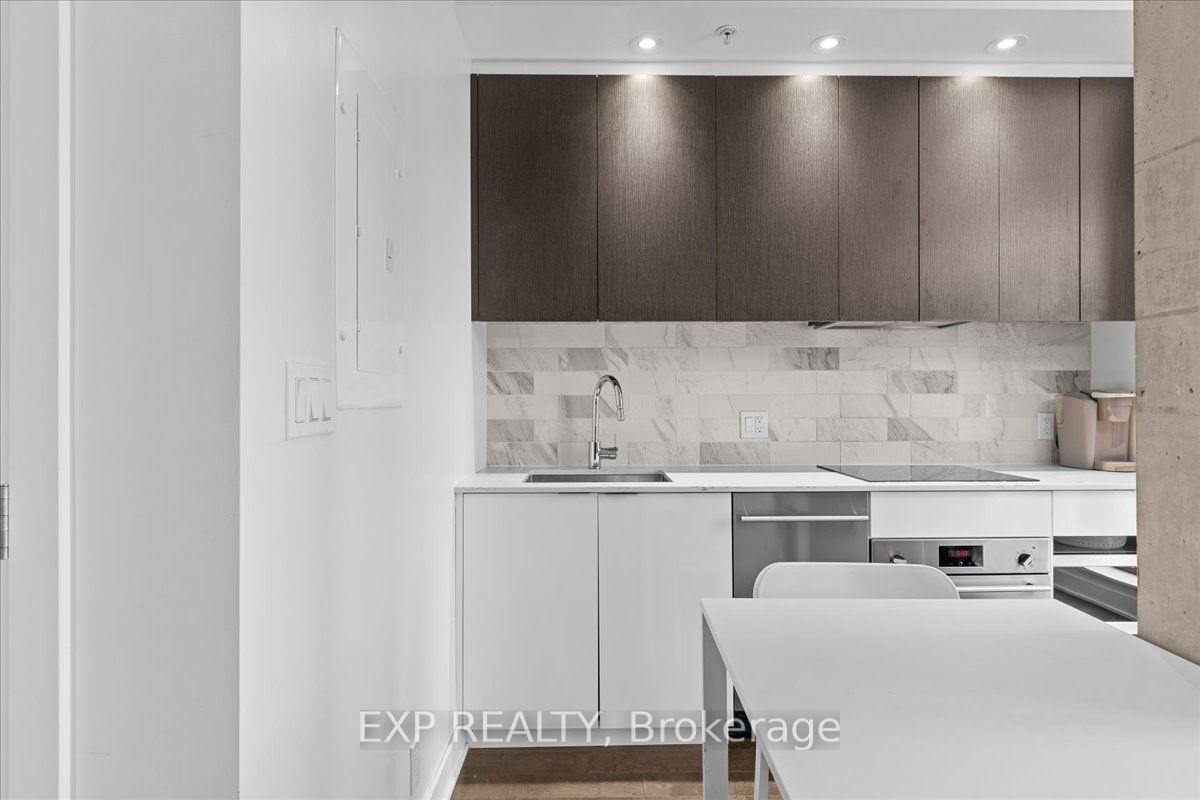 Photo 10 of Unit 1604, 20 Daly Avenue, Ottawa, Sandy Hill — HOMEH