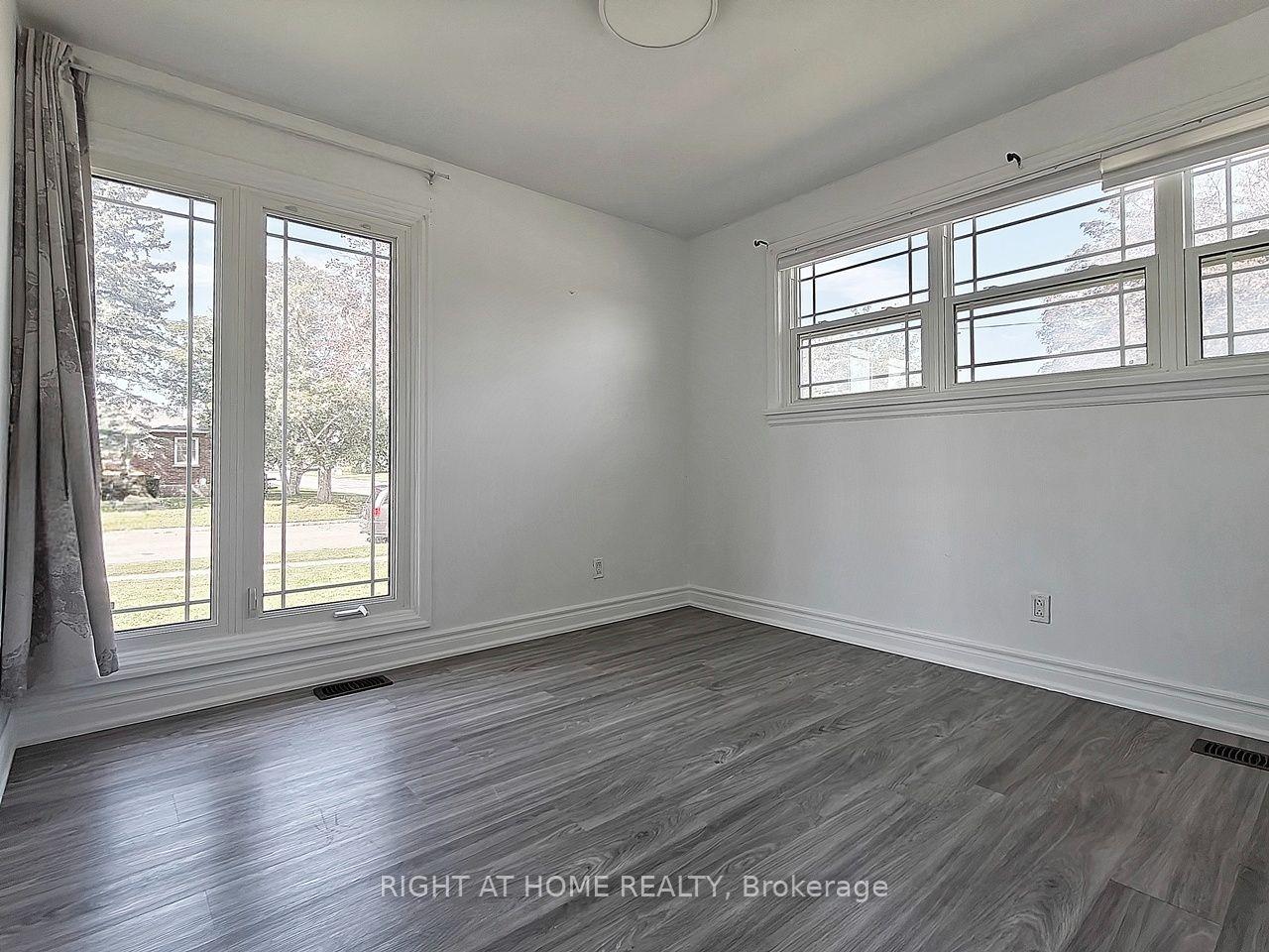Photo 5 of Unit Main Floor, 45 Prince Street, Clarington, Bowmanville — HOMEH
