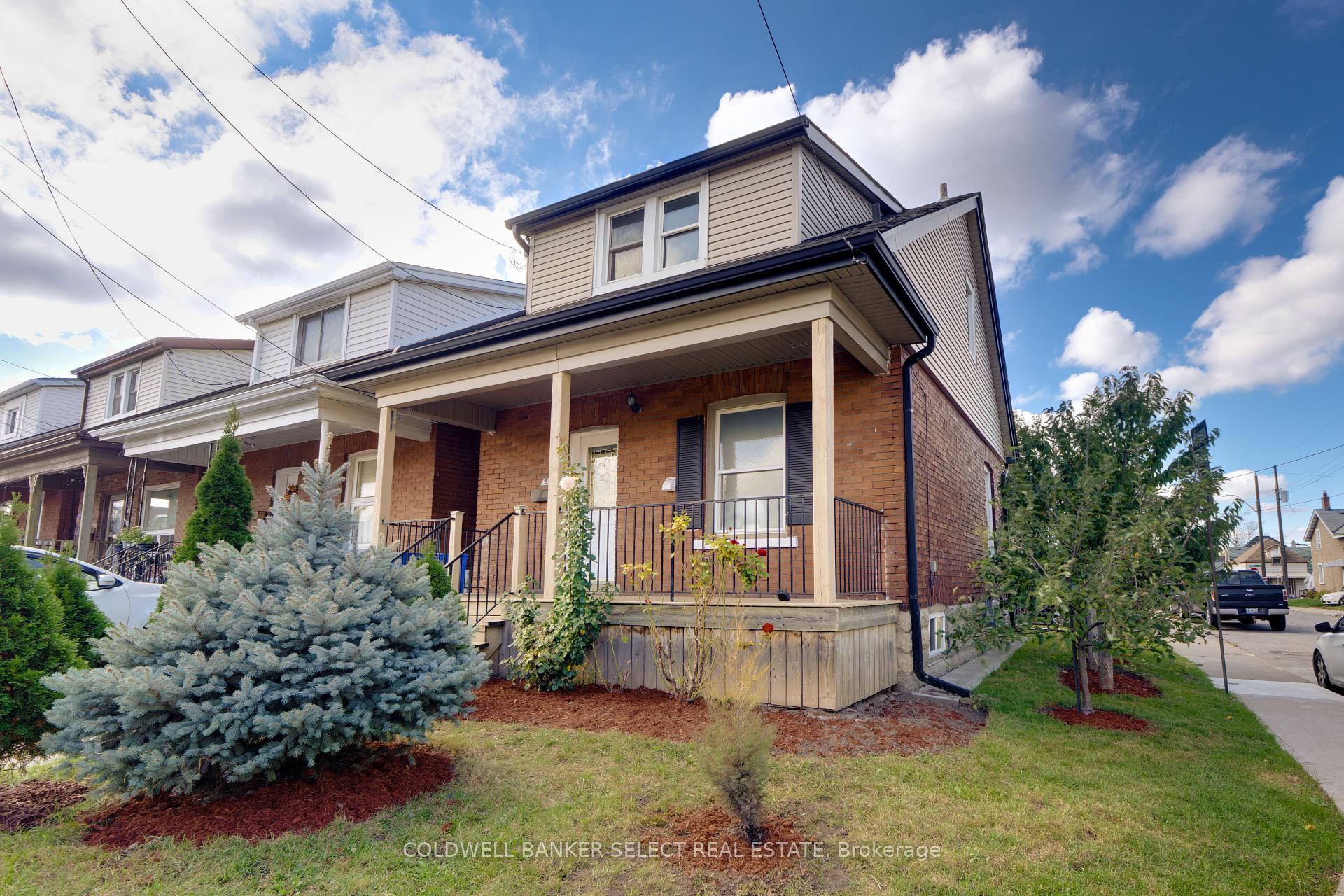 Photo 2 of 55 Frederick Avenue, Hamilton, Crown Point — HOMEH