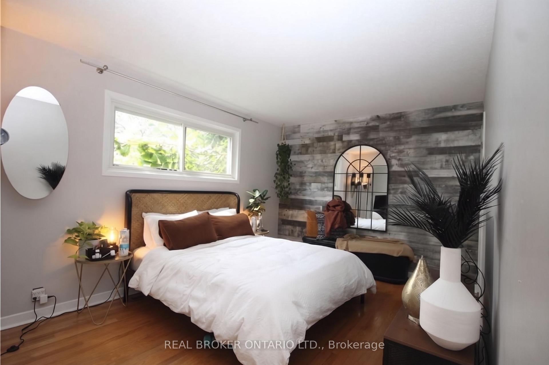 Photo 7 of Unit 1, 28 Leeming Drive, Ottawa, Crystal Beach — HOMEH