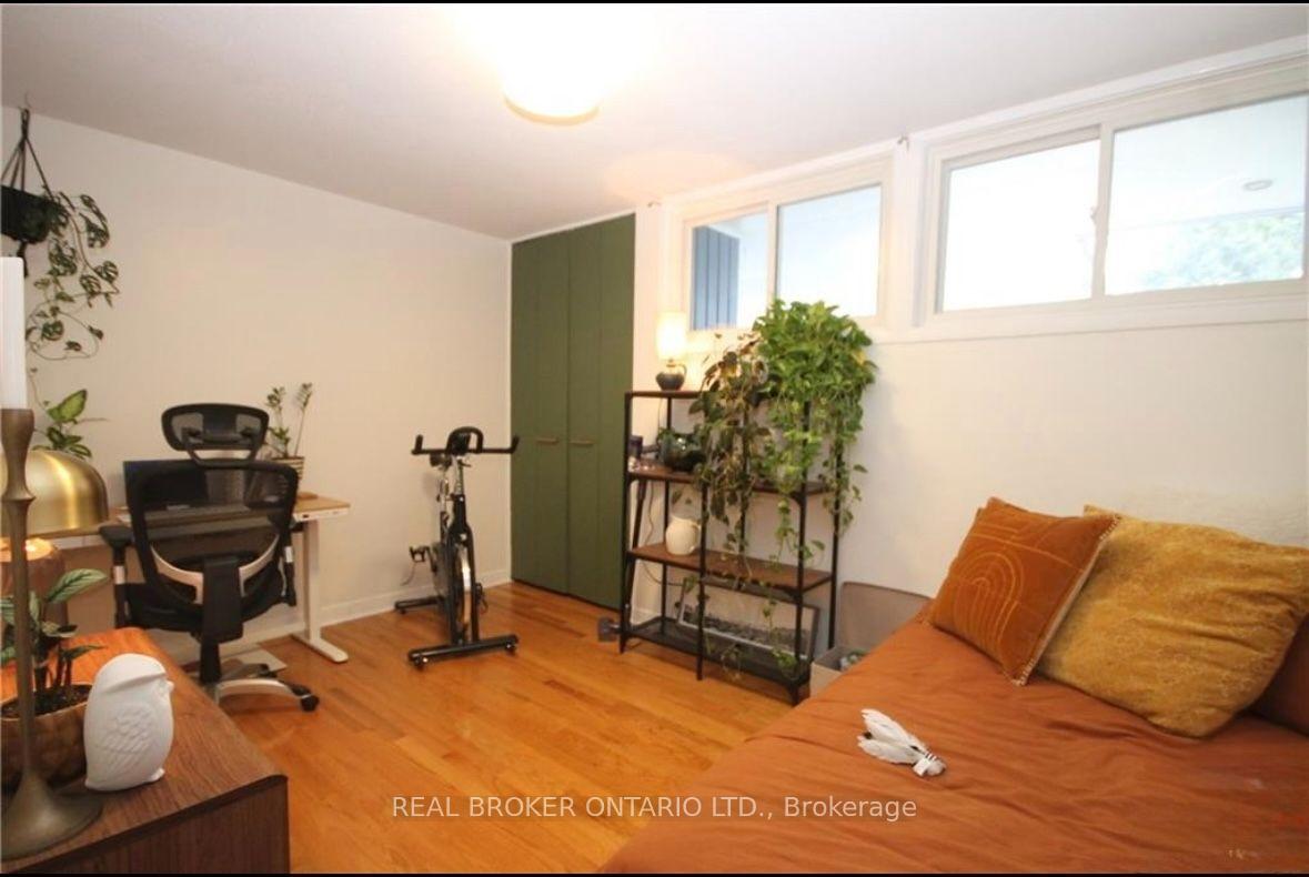 Photo 11 of Unit 1, 28 Leeming Drive, Ottawa, Crystal Beach — HOMEH