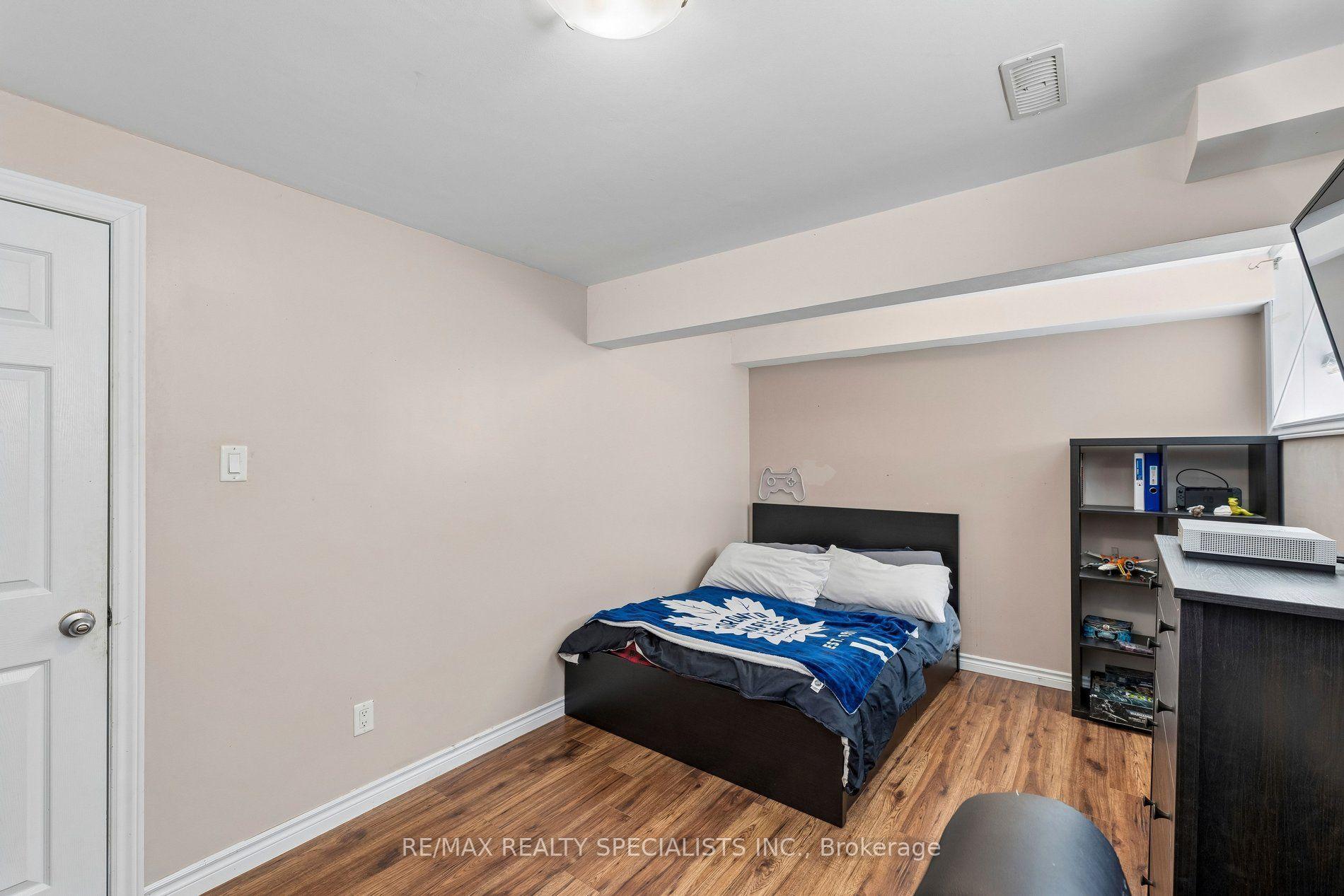 Photo 24 of 375 Fairway Road, Woodstock, Woodstock - North — HOMEH