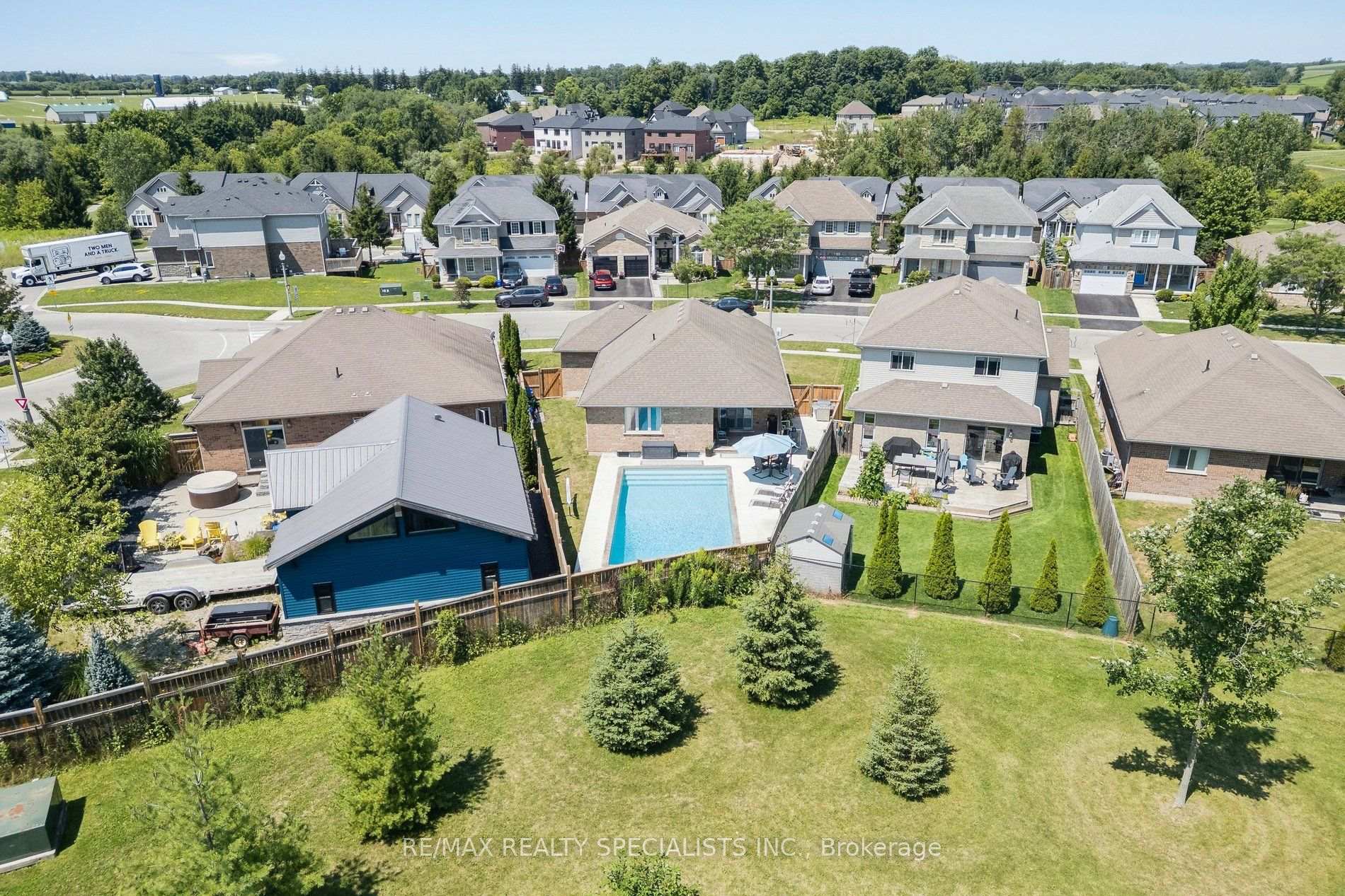 Photo 35 of 375 Fairway Road, Woodstock, Woodstock - North — HOMEH