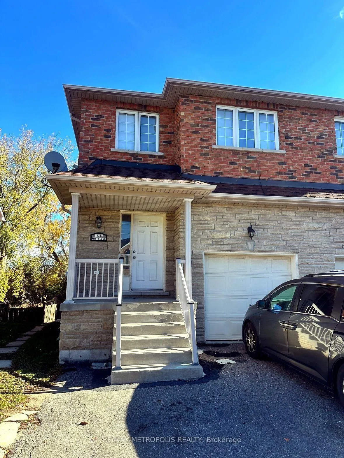 Front of Unit Bsmt, 1128 A Glen Eden Court