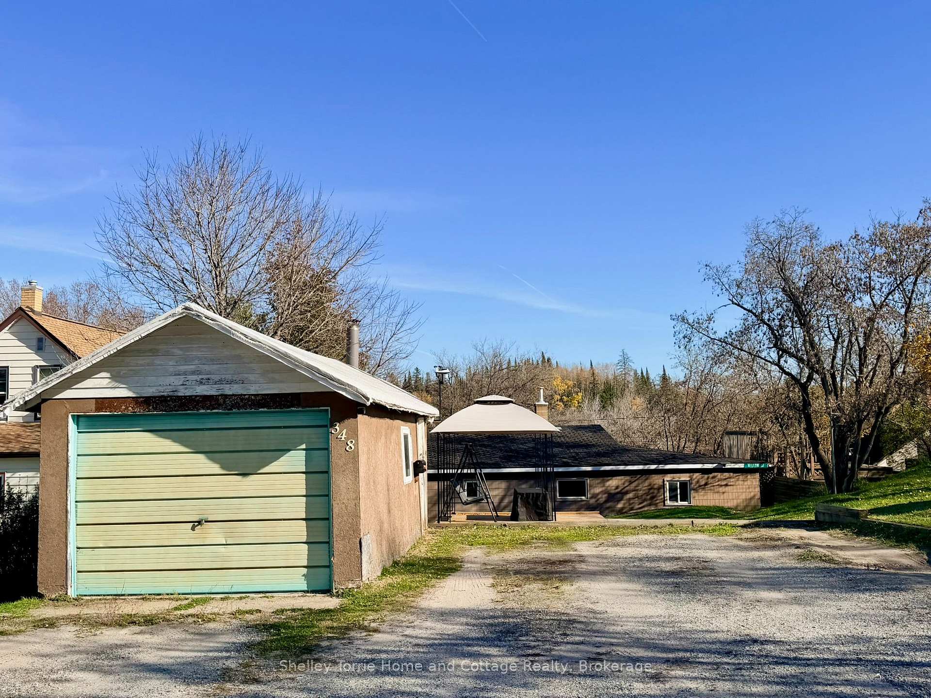 Photo 3 of 348 Eighth Avenue S, Kenora, Lakeside — HOMEH