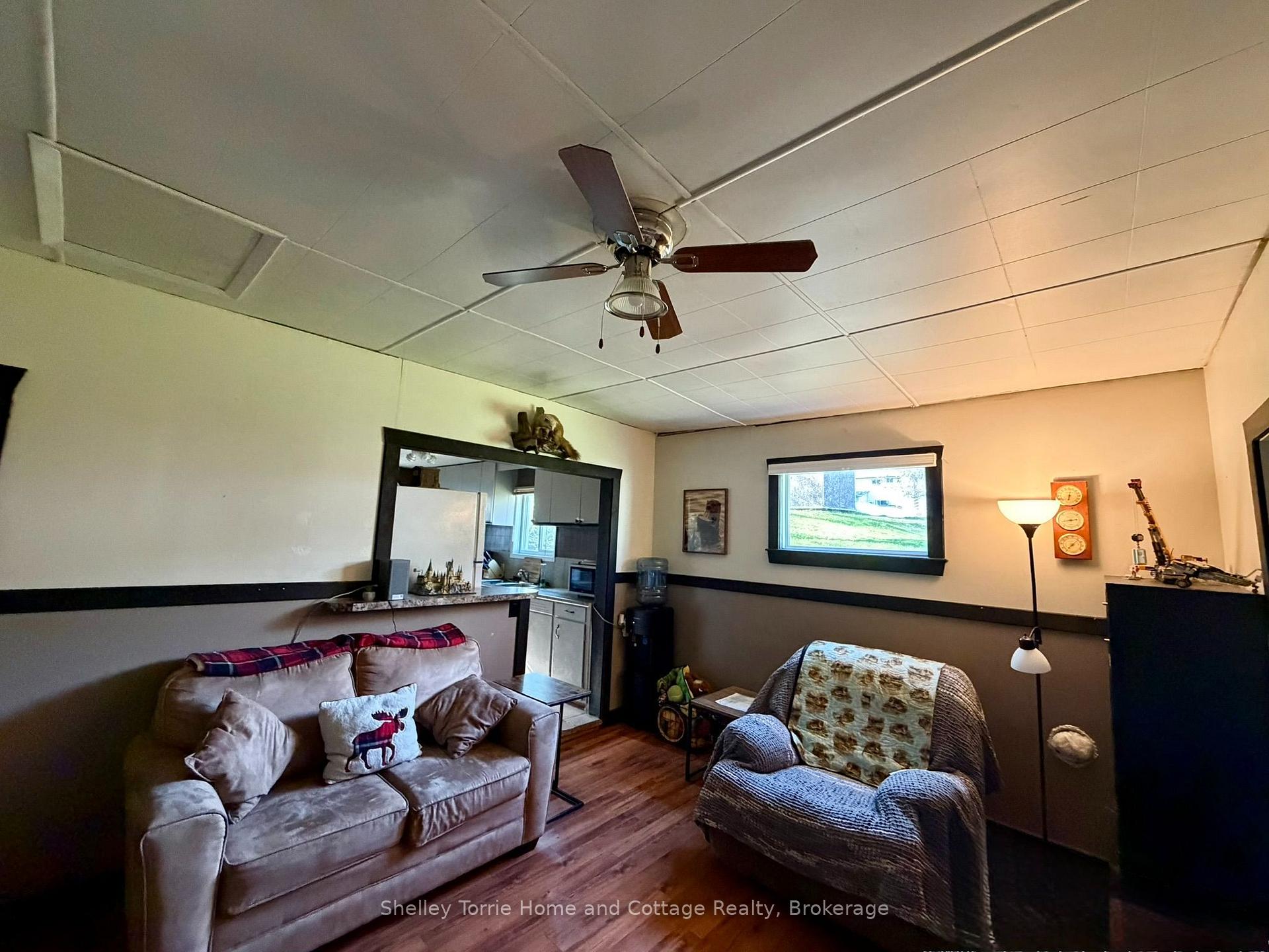 Photo 11 of 348 Eighth Avenue S, Kenora, Lakeside — HOMEH