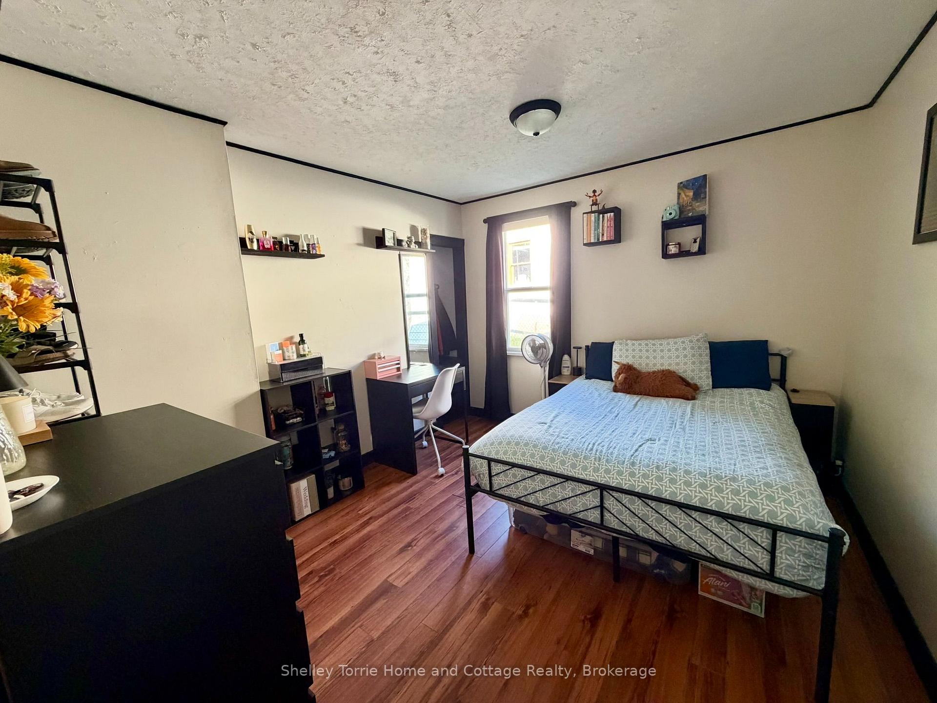 Photo 16 of 348 Eighth Avenue S, Kenora, Lakeside — HOMEH
