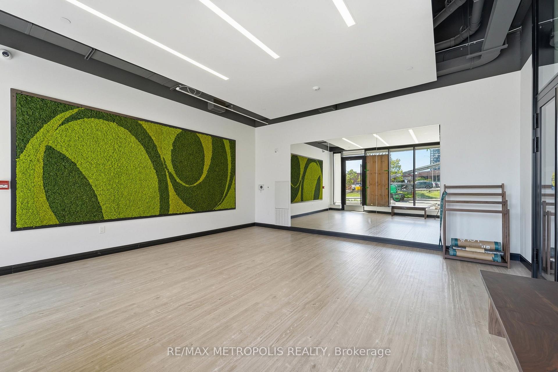 Photo 13 of Unit 2107, 30 Francis Street S, Kitchener, City Commercial Core — HOMEH
