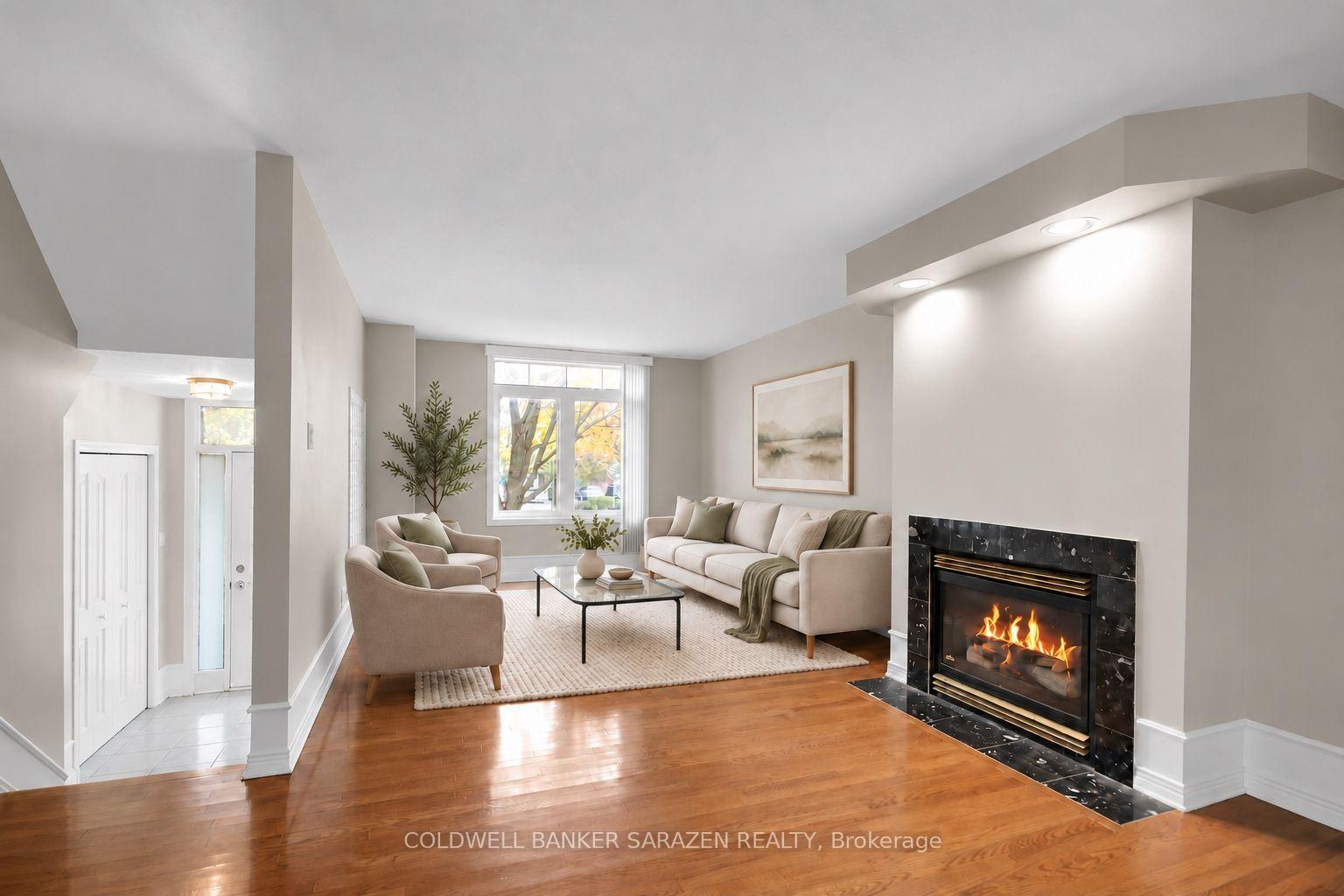 Photo 4 of 42 Colchester Square, Ottawa, Kanata - Beaverbrook — HOMEH