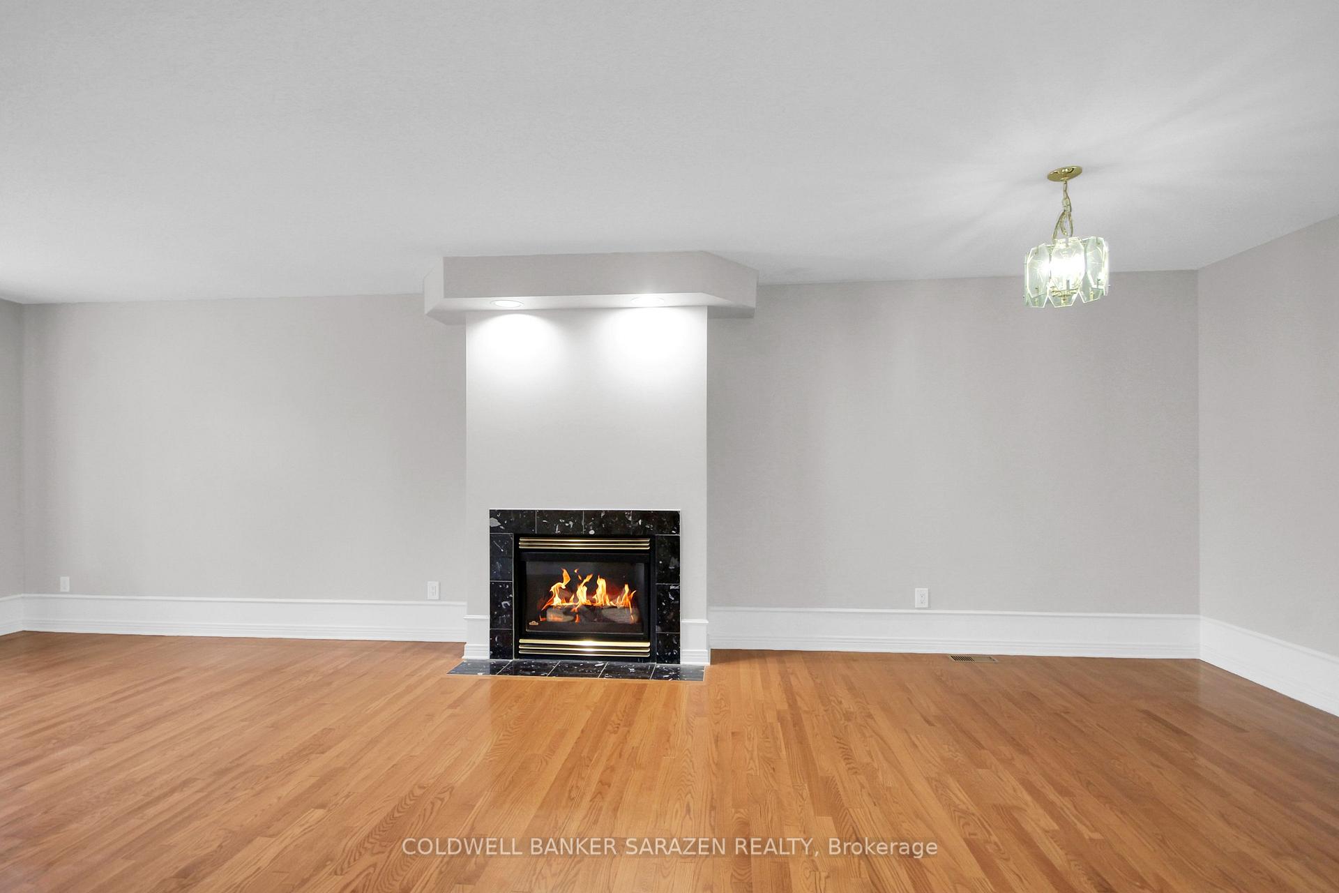 Photo 6 of 42 Colchester Square, Ottawa, Kanata - Beaverbrook — HOMEH