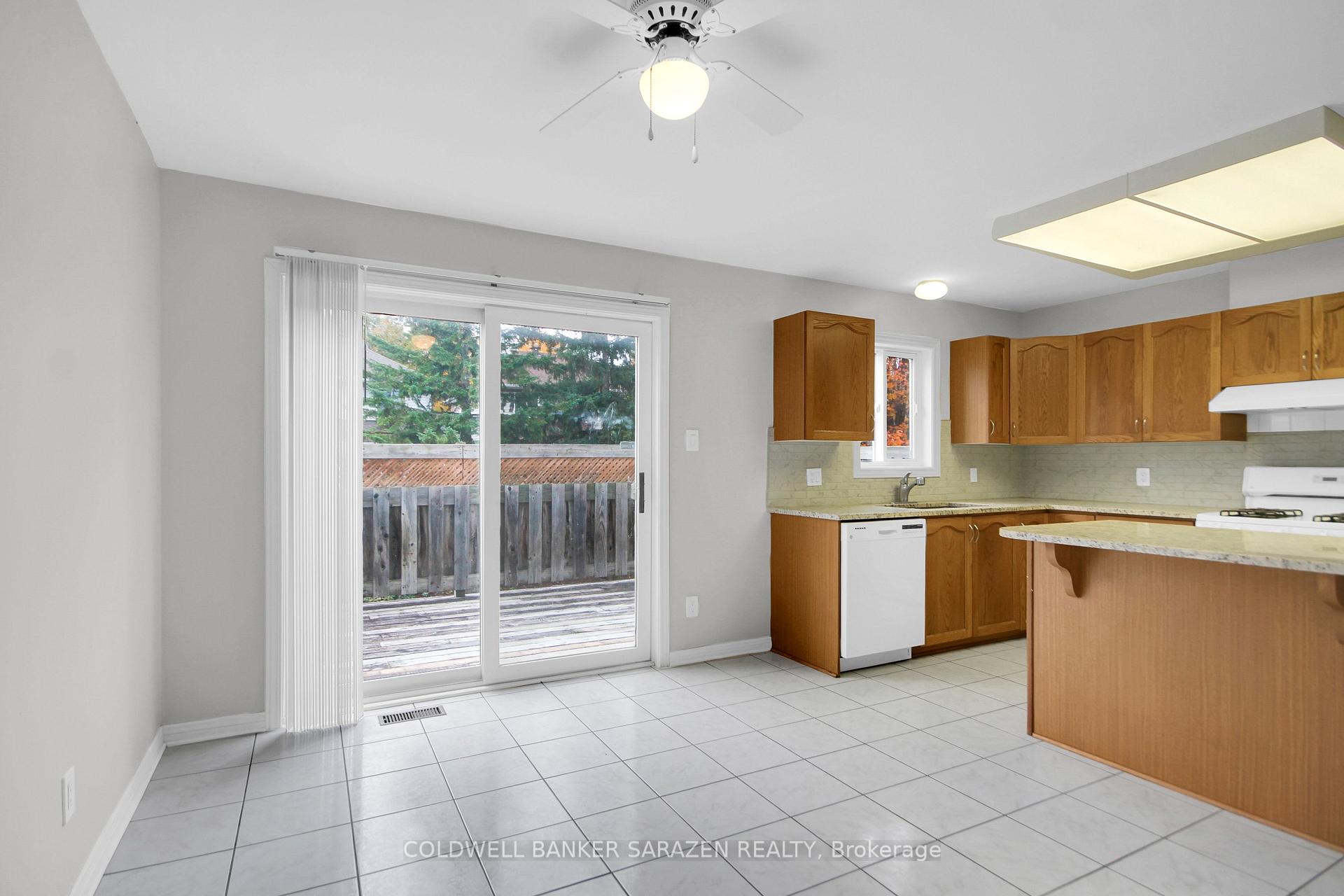 Photo 18 of 42 Colchester Square, Ottawa, Kanata - Beaverbrook — HOMEH