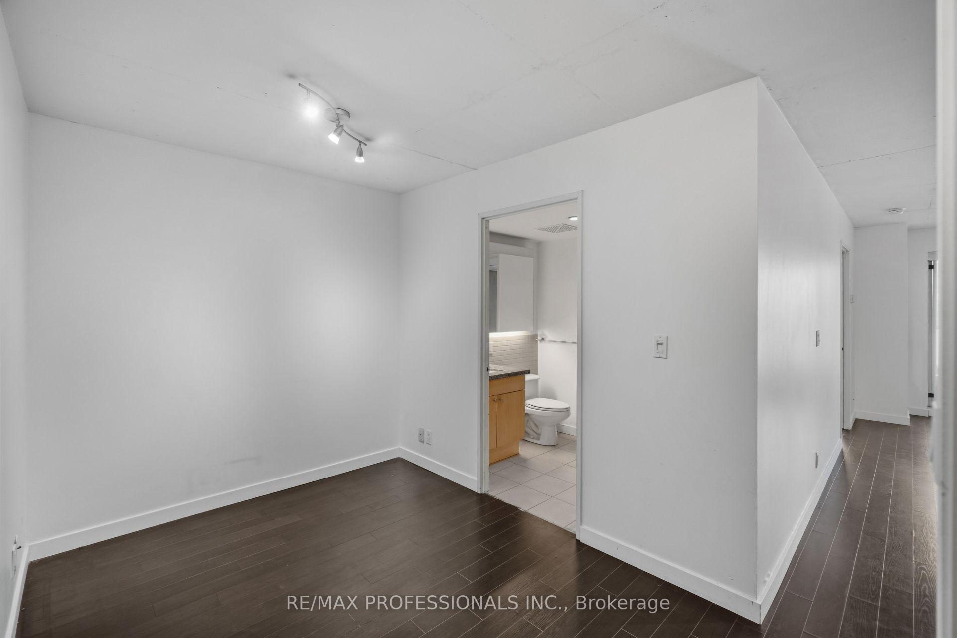 Photo 7 of Unit 320, 1005 King Street W, Toronto, Niagara — HOMEH