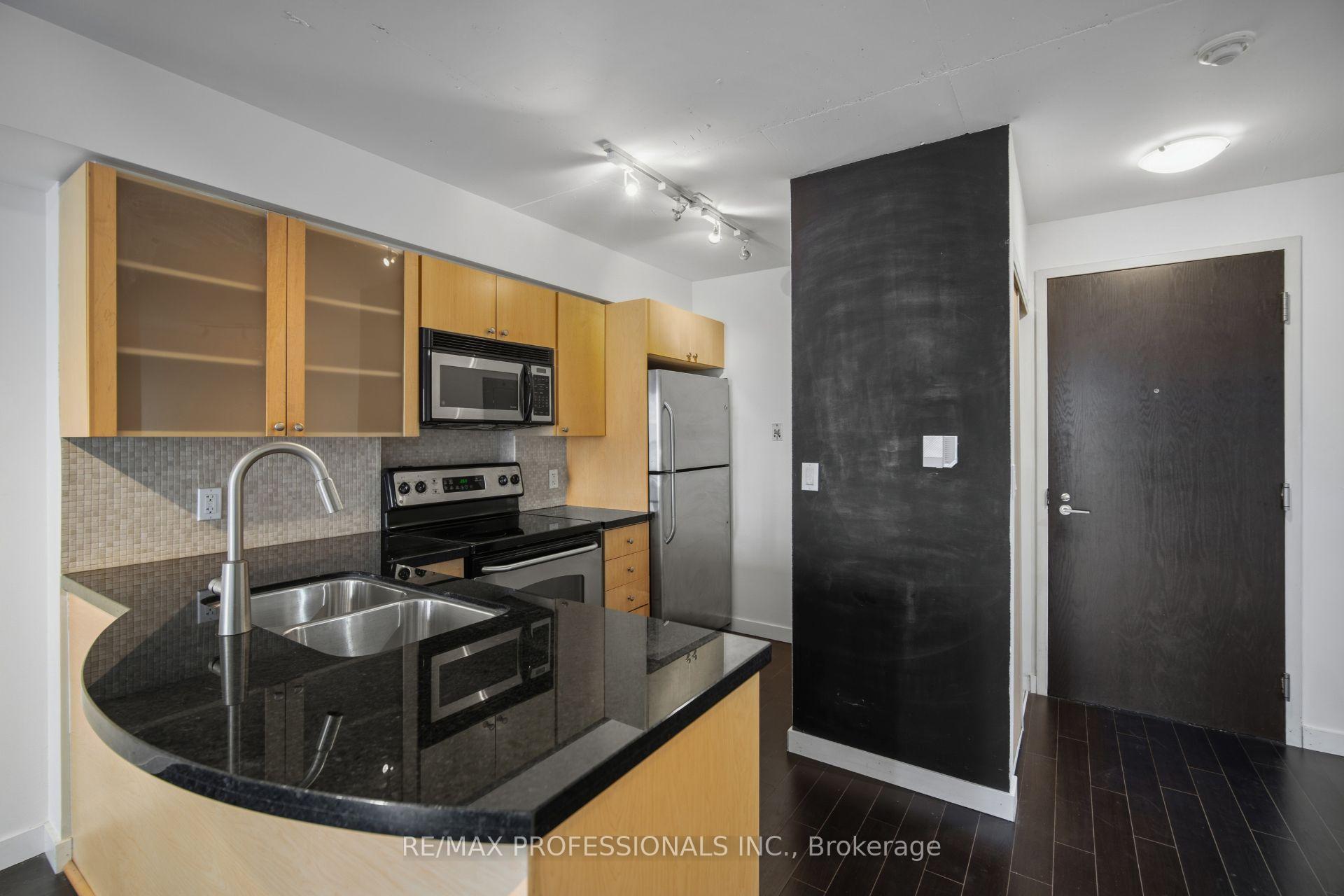 Photo 9 of Unit 320, 1005 King Street W, Toronto, Niagara — HOMEH
