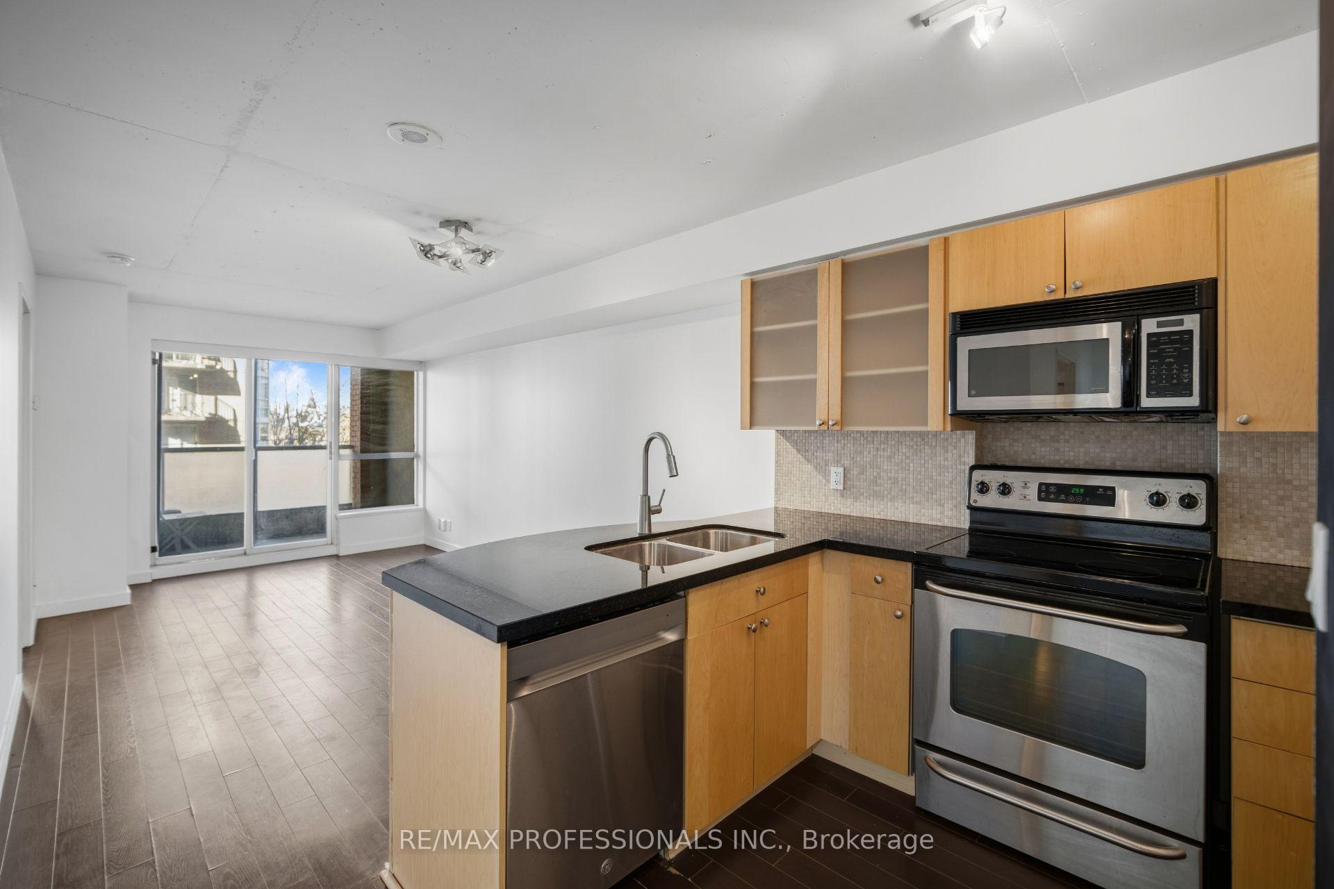 Photo 10 of Unit 320, 1005 King Street W, Toronto, Niagara — HOMEH
