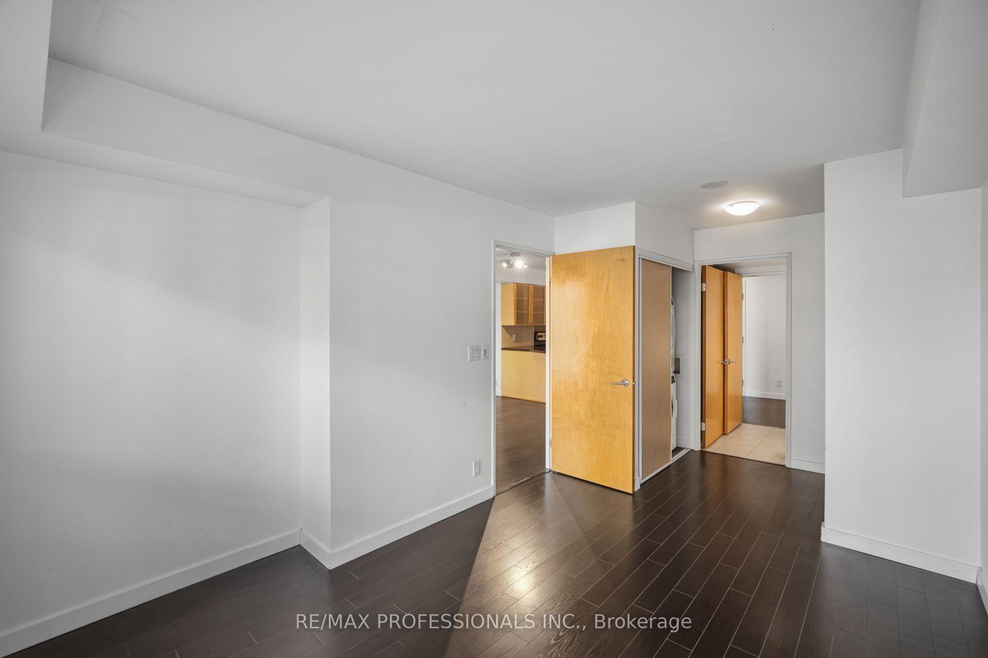 Photo 16 of Unit 320, 1005 King Street W, Toronto, Niagara — HOMEH