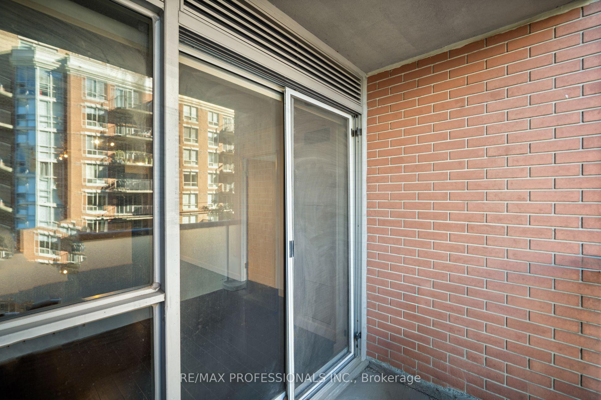 Photo 23 of Unit 320, 1005 King Street W, Toronto, Niagara — HOMEH