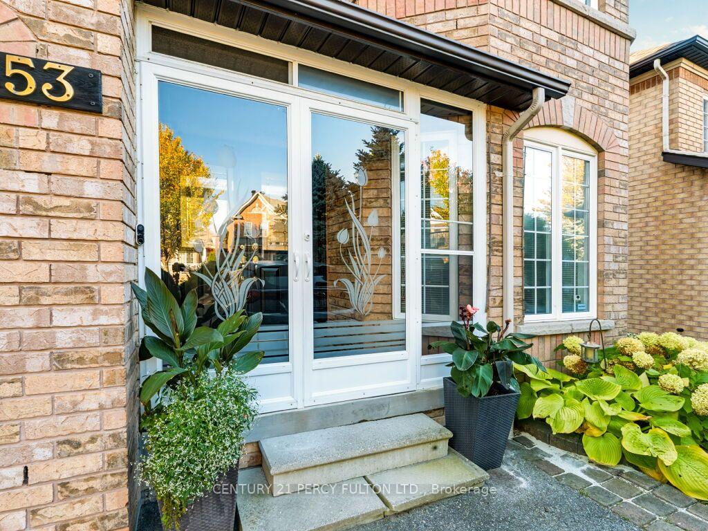 Photo 6 of 53 Elmrill Road, Markham, Berczy — HOMEH