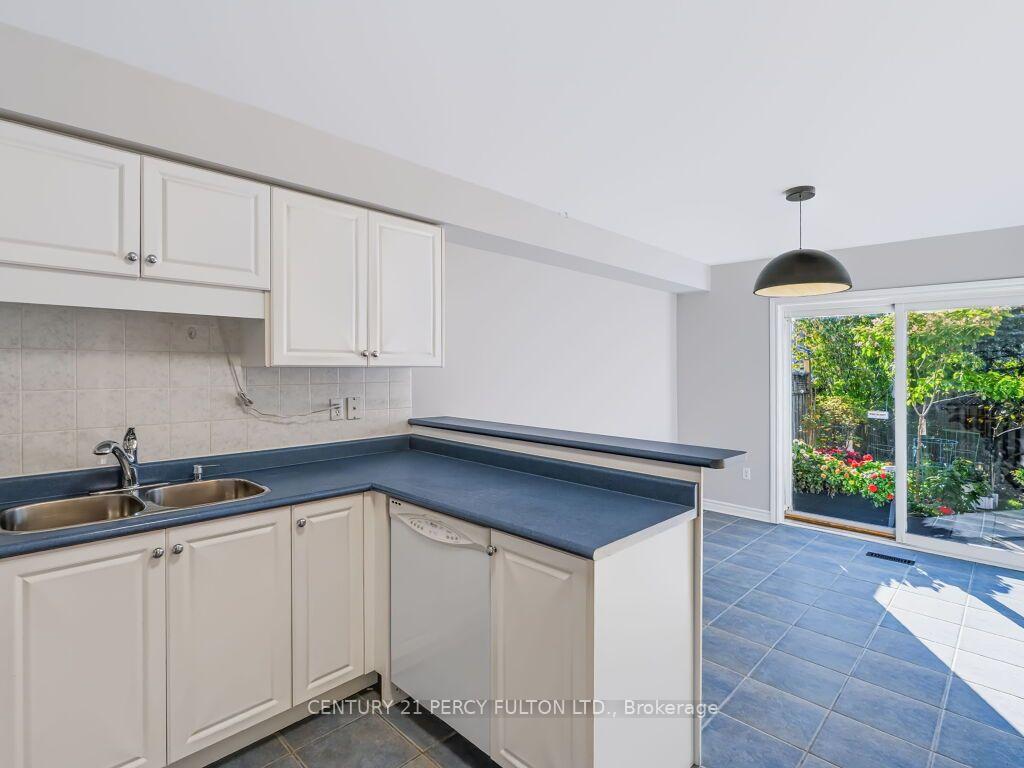 Photo 20 of 53 Elmrill Road, Markham, Berczy — HOMEH