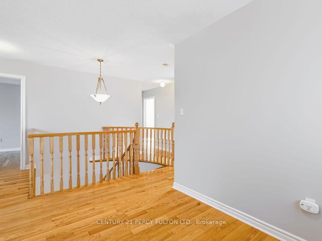 Photo 26 of 53 Elmrill Road, Markham, Berczy — HOMEH