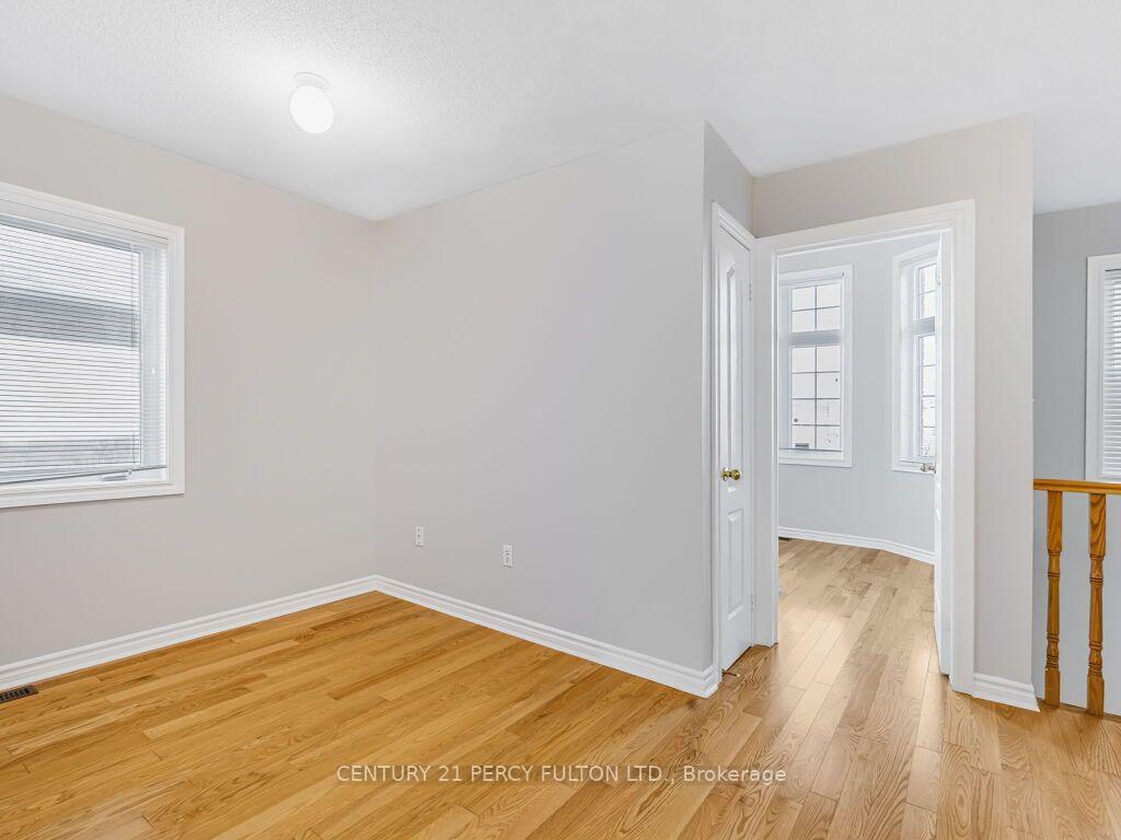 Photo 27 of 53 Elmrill Road, Markham, Berczy — HOMEH