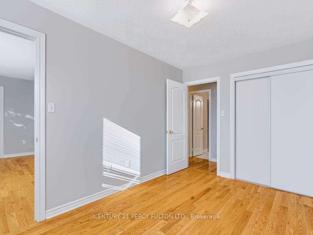 Photo 34 of 53 Elmrill Road, Markham, Berczy — HOMEH
