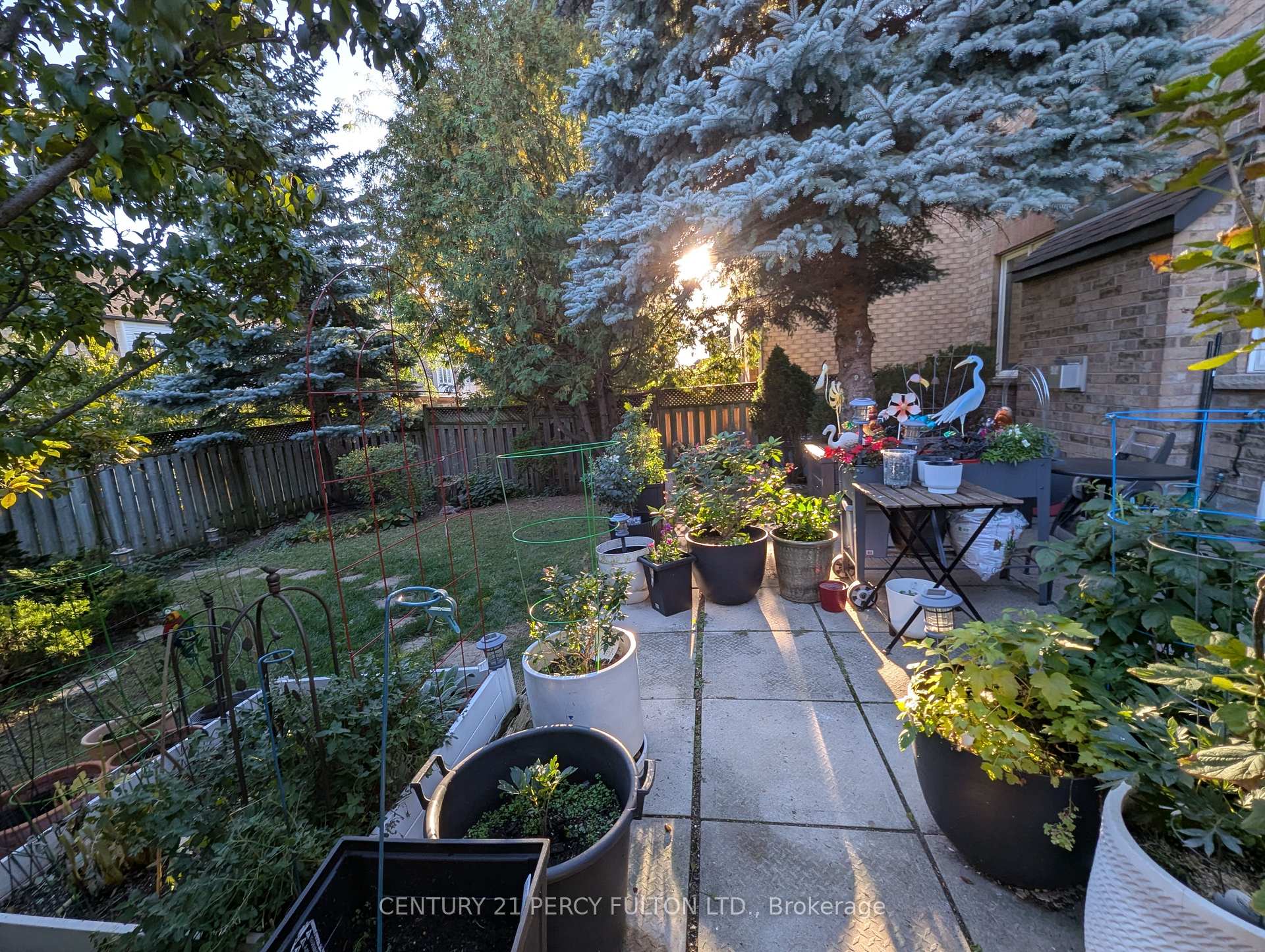 Photo 45 of 53 Elmrill Road, Markham, Berczy — HOMEH