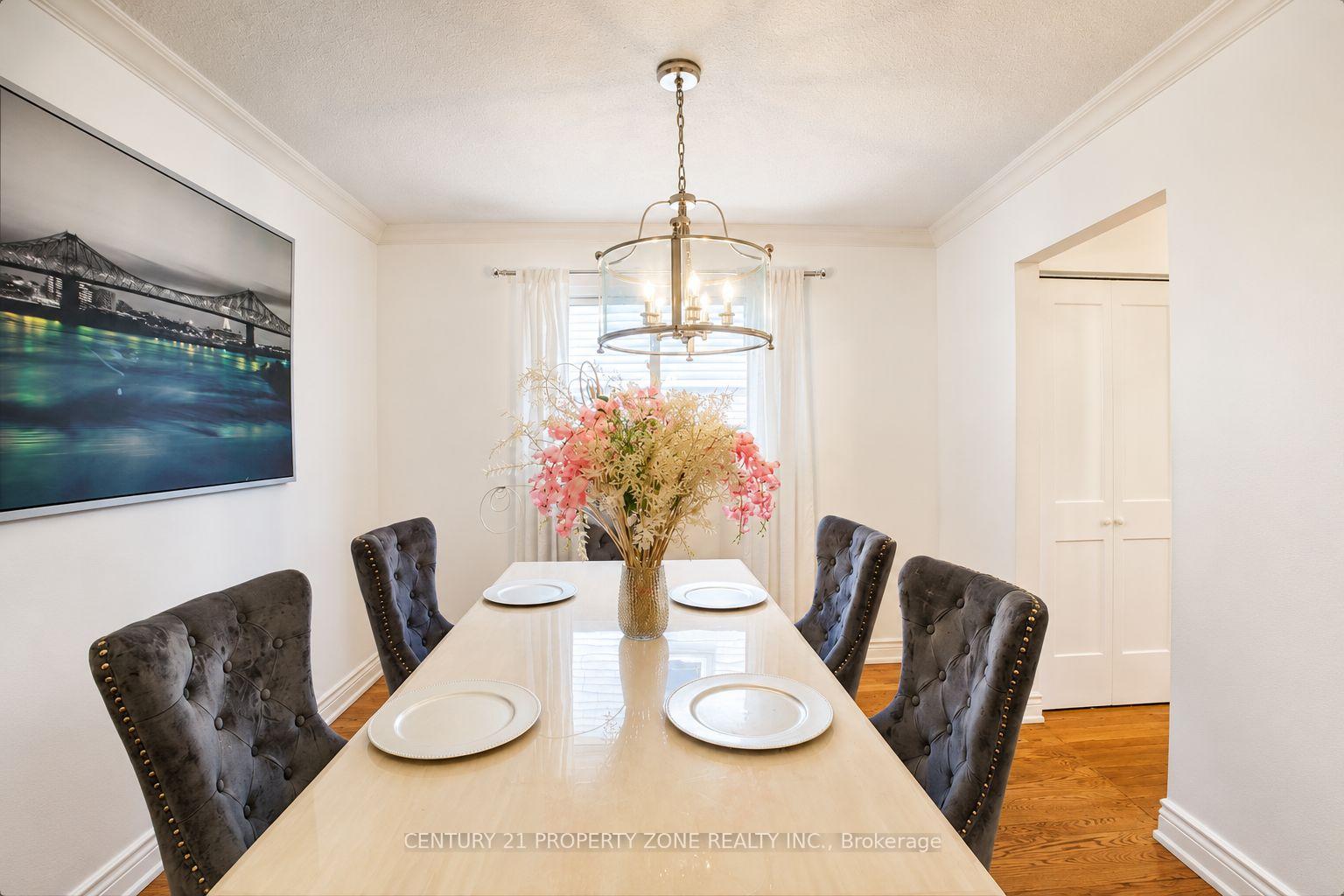 Photo 8 of 27 Madrid Crescent N, Brampton, Central Park — HOMEH