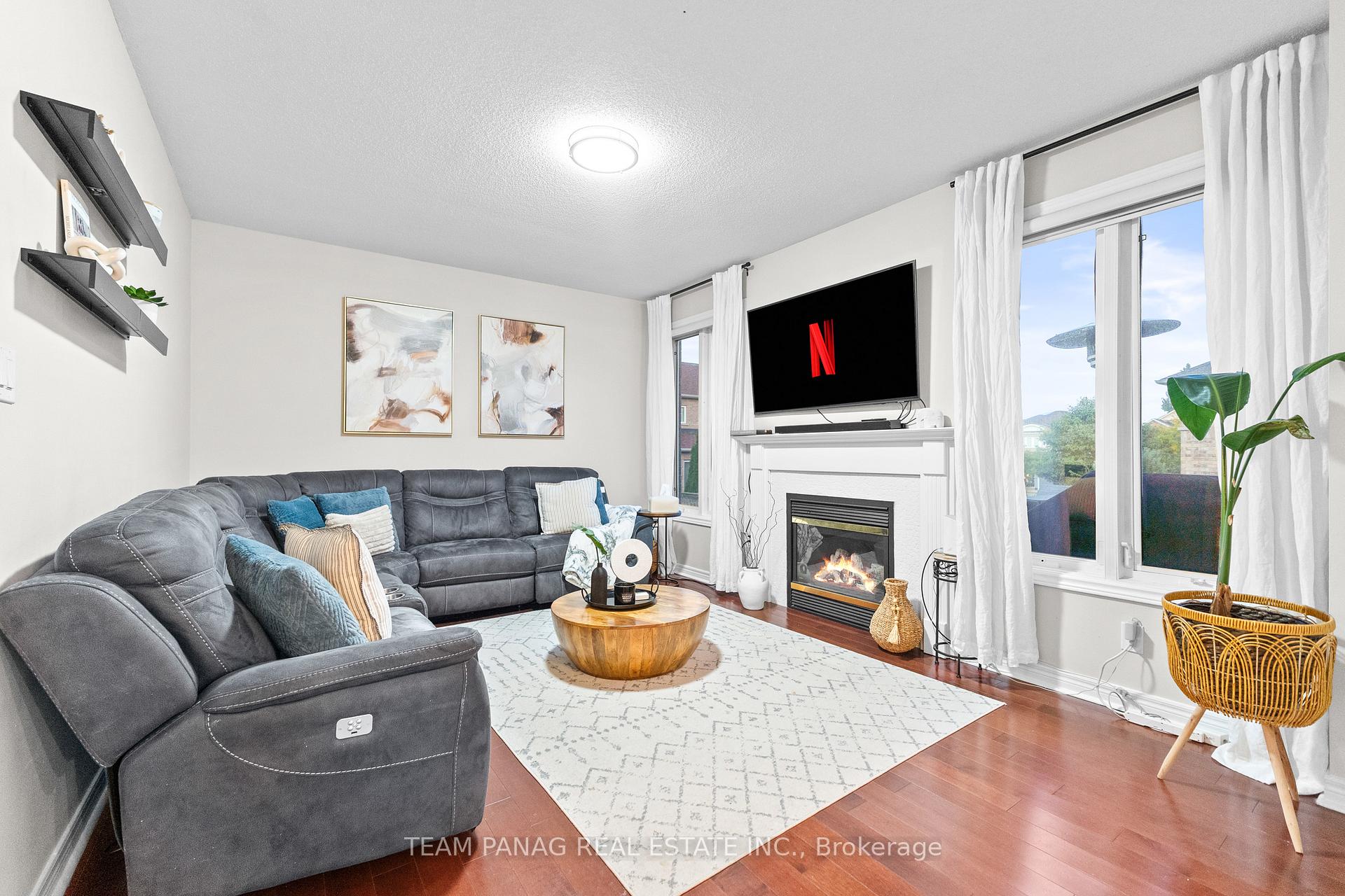 Photo 11 of 23 Sea Lion Road, Brampton, Madoc — HOMEH