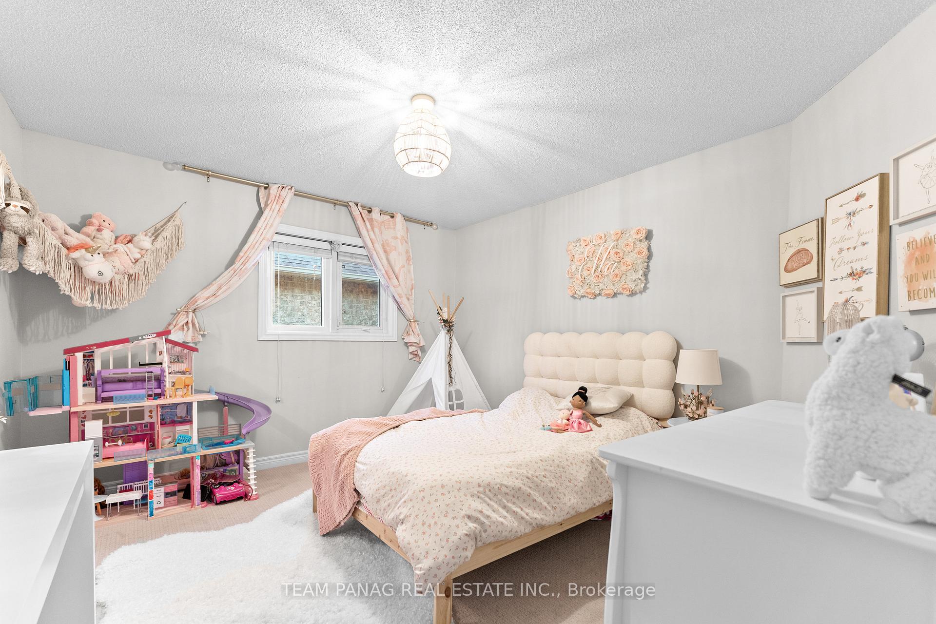 Photo 21 of 23 Sea Lion Road, Brampton, Madoc — HOMEH