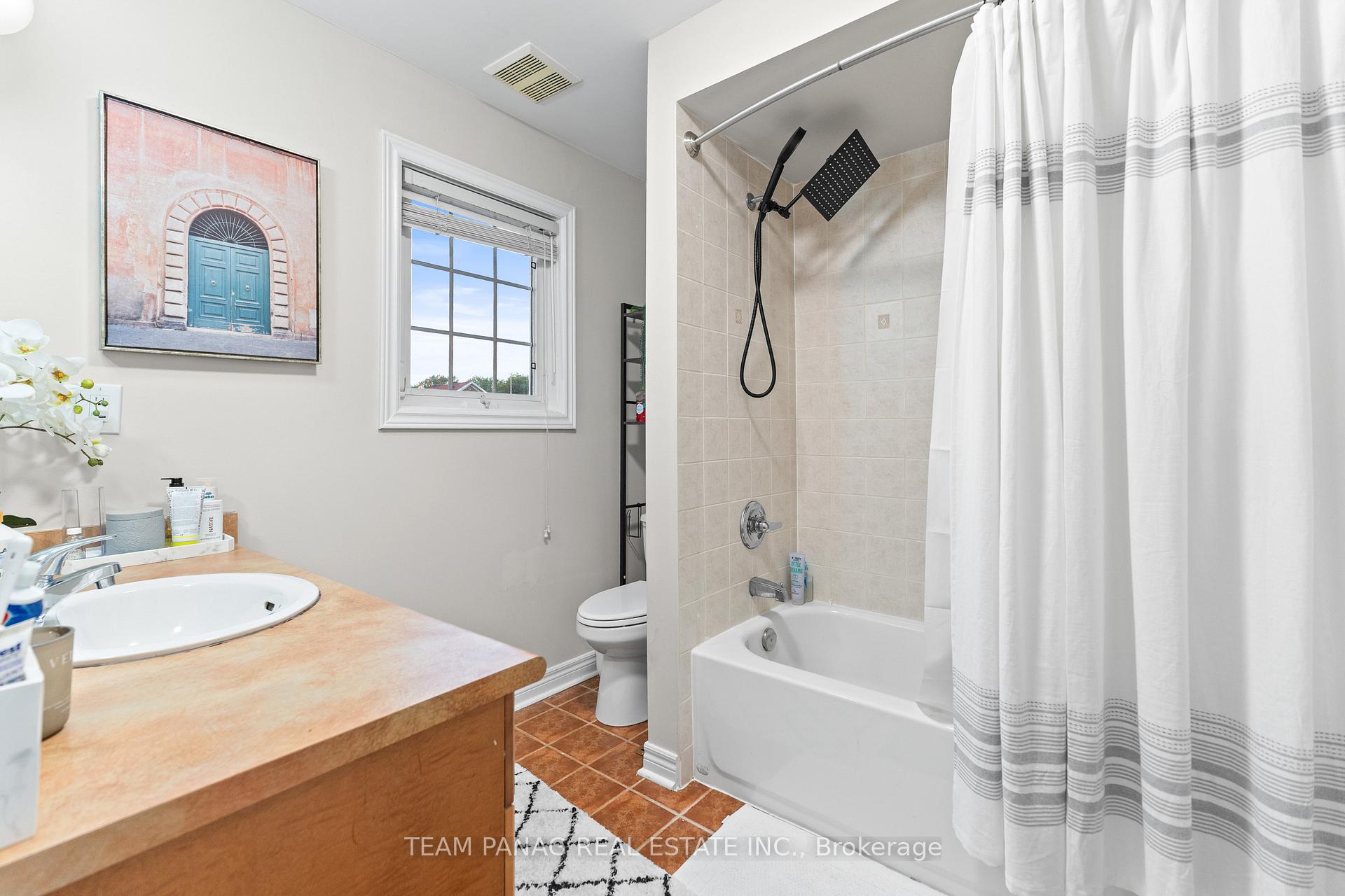 Photo 28 of 23 Sea Lion Road, Brampton, Madoc — HOMEH
