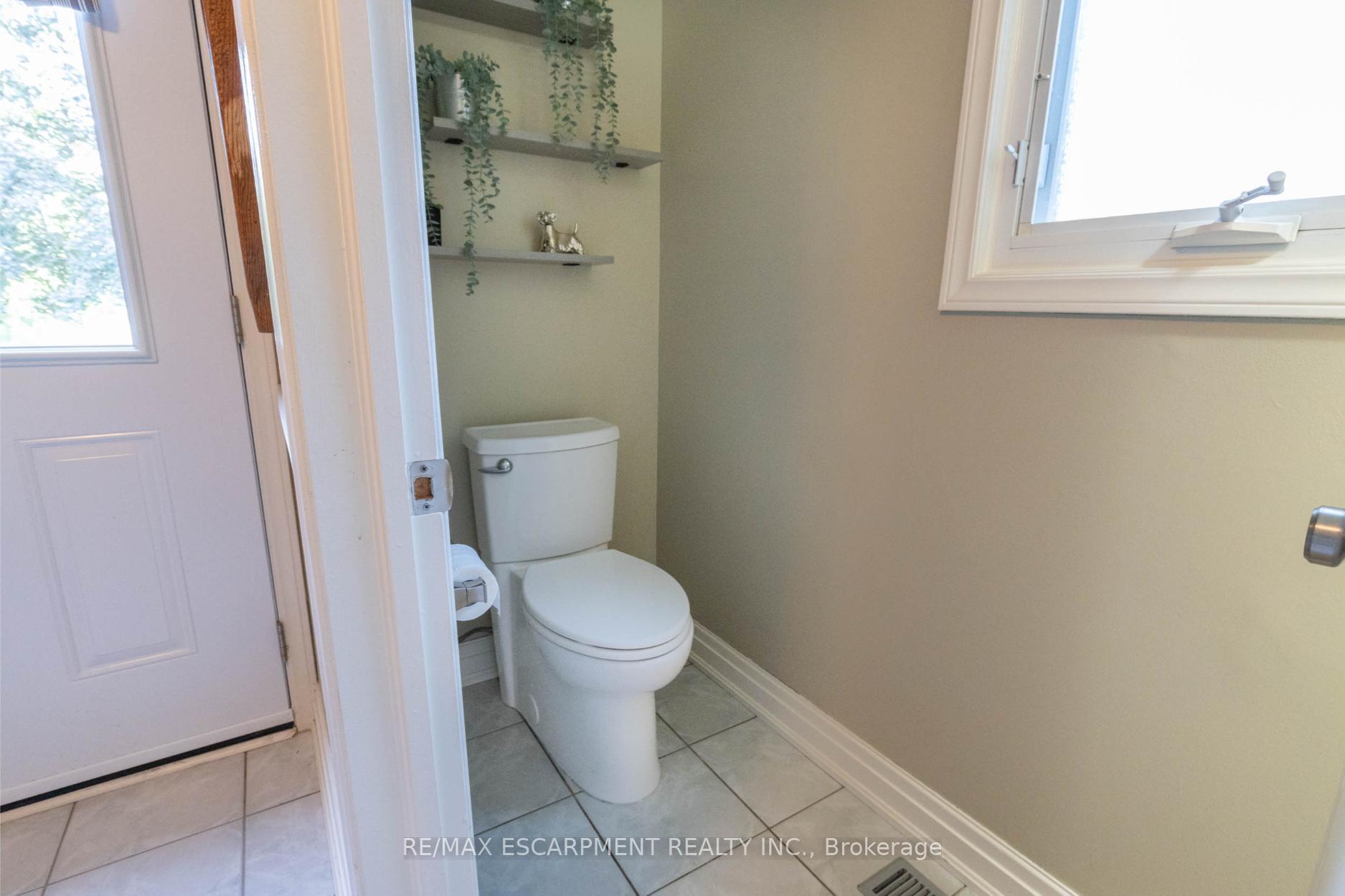 Photo 21 of 1416 Progreston Road, Hamilton, Carlisle — HOMEH