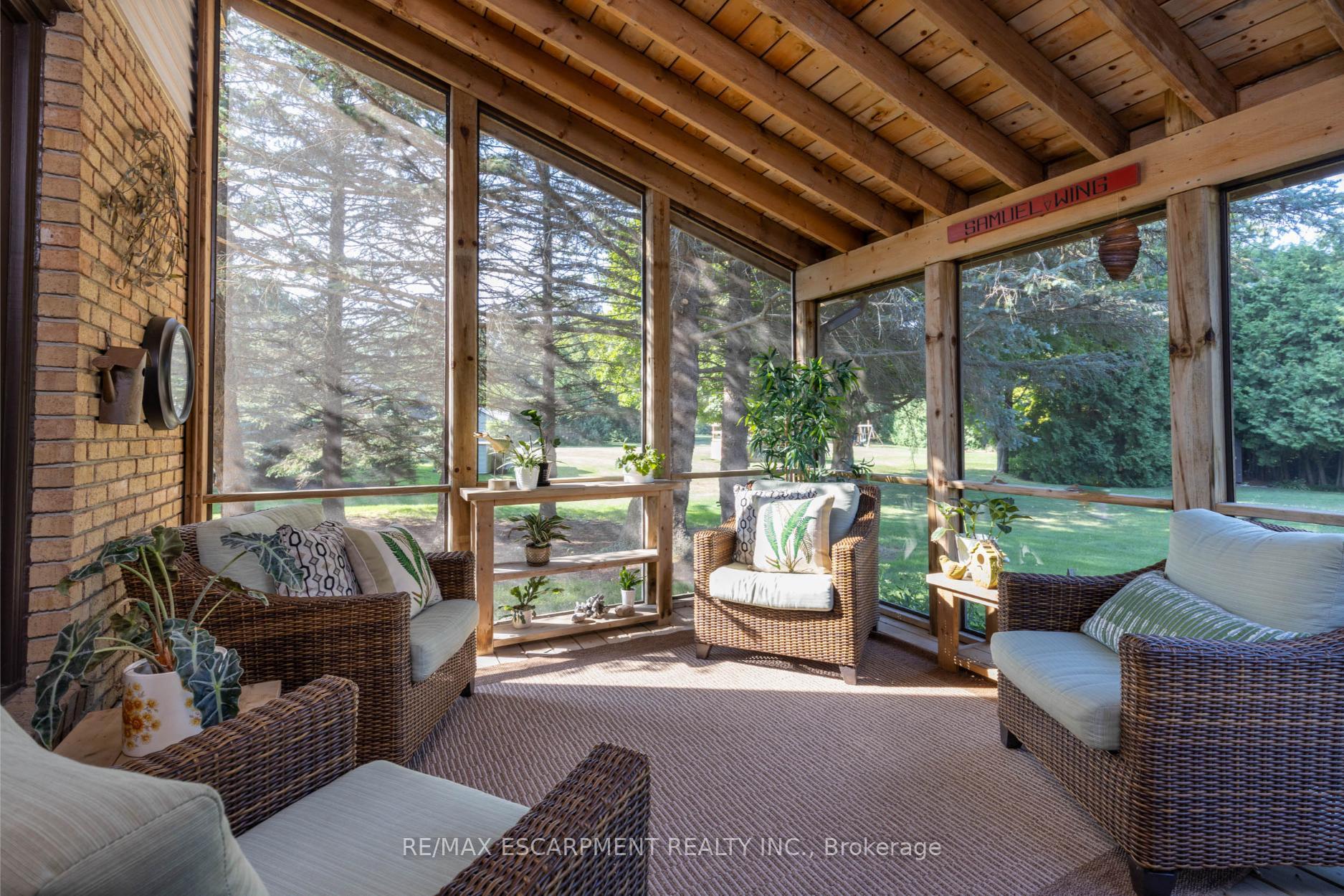 Photo 33 of 1416 Progreston Road, Hamilton, Carlisle — HOMEH