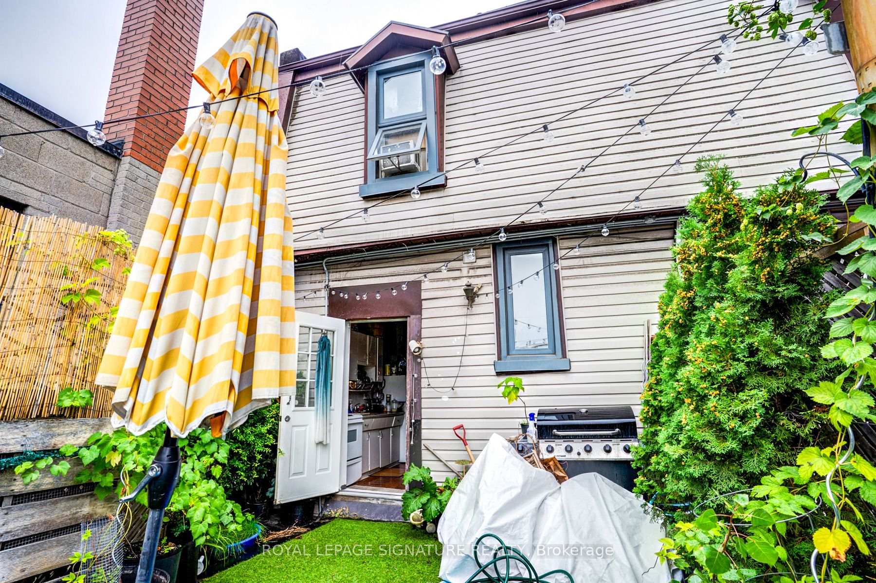 Photo 10 of 930 King Street W, Toronto, Niagara — HOMEH