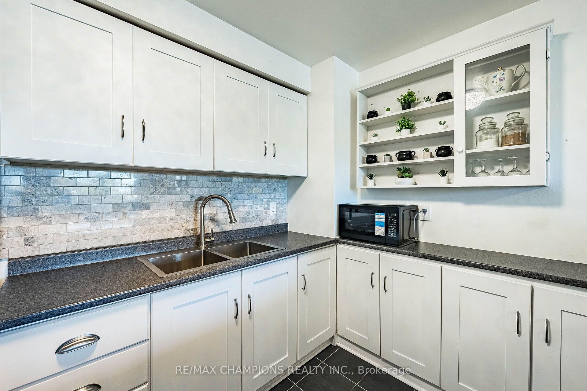 Photo 10 of Unit 17, 925 Bayly Street, Pickering, West Shore — HOMEH