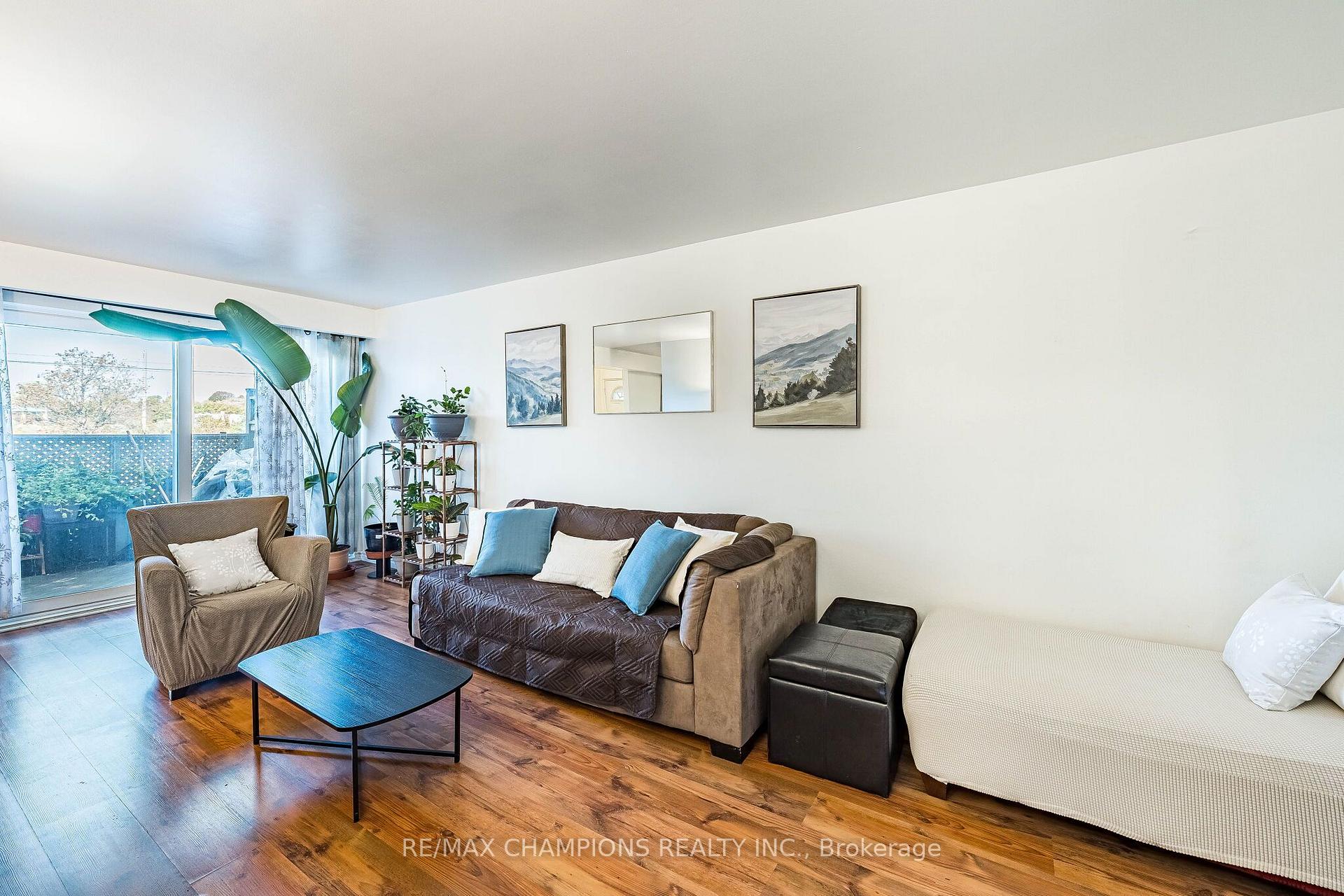 Photo 14 of Unit 17, 925 Bayly Street, Pickering, West Shore — HOMEH