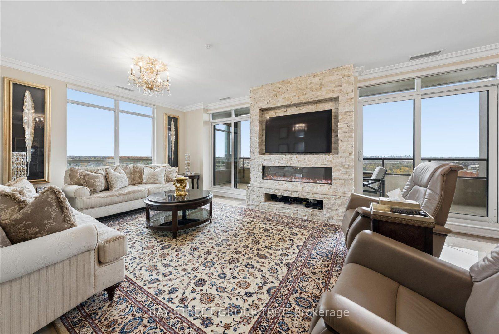 Photo 10 of Unit 1605, 9255 Jane Street, Vaughan, Maple — HOMEH