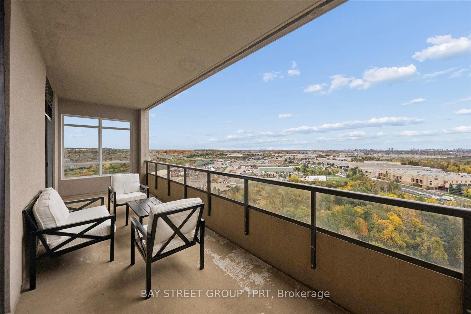 Photo 16 of Unit 1605, 9255 Jane Street, Vaughan, Maple — HOMEH
