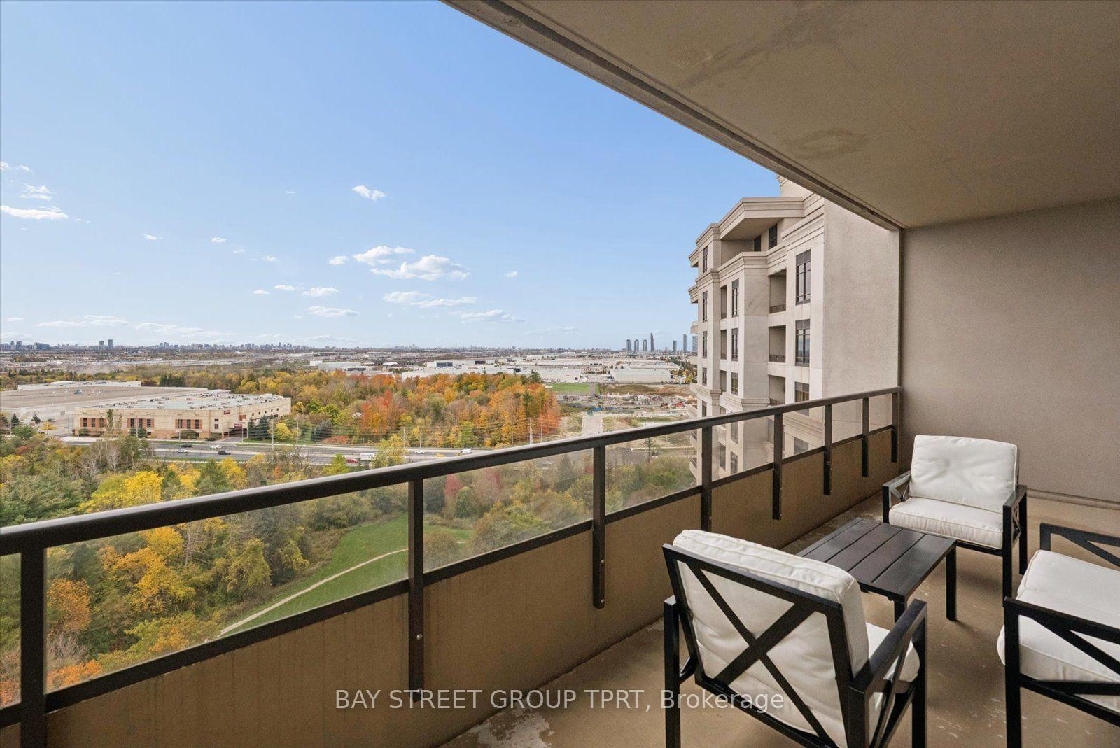 Photo 17 of Unit 1605, 9255 Jane Street, Vaughan, Maple — HOMEH